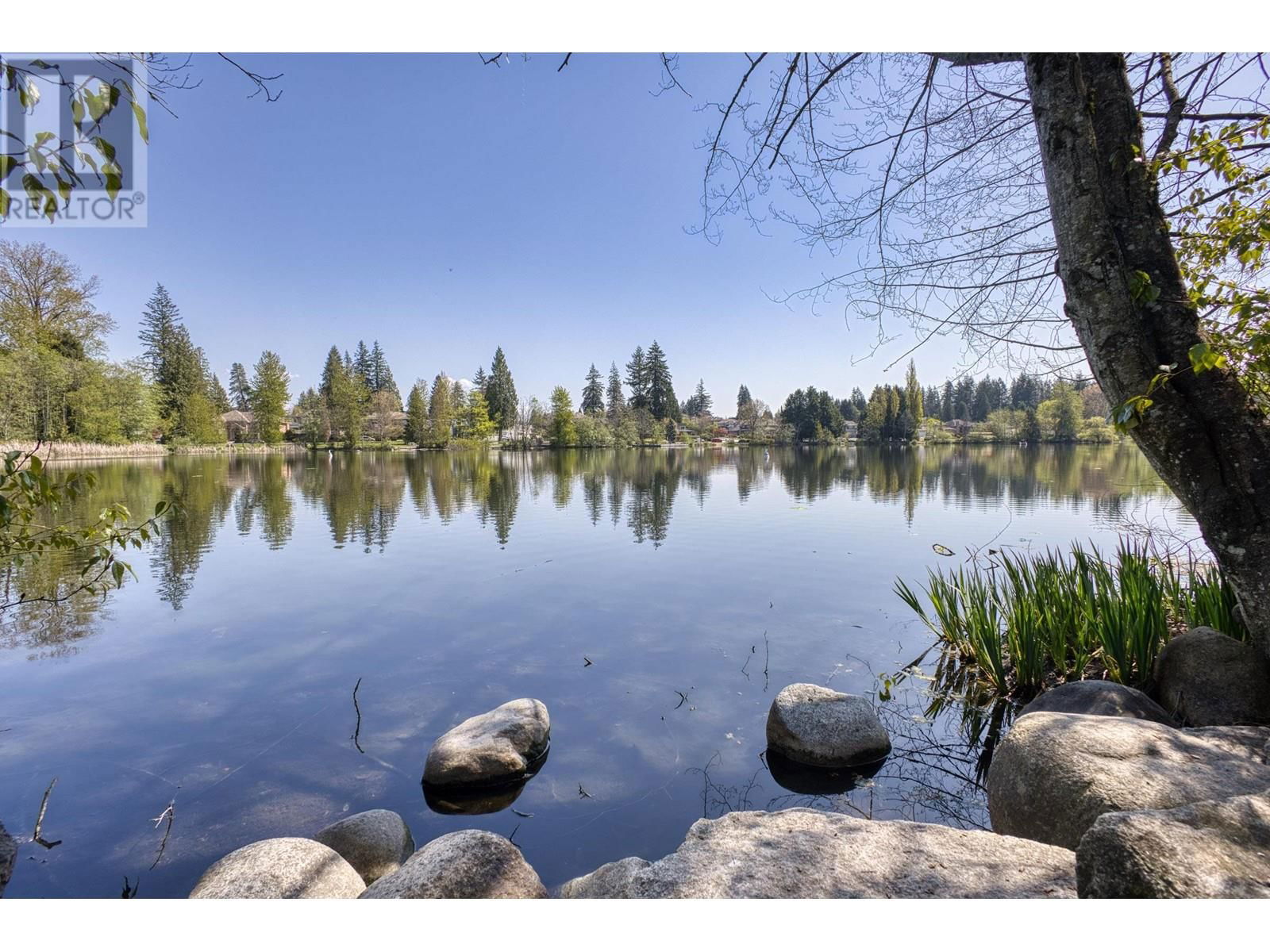 1213 GROVER AVENUE Image 17