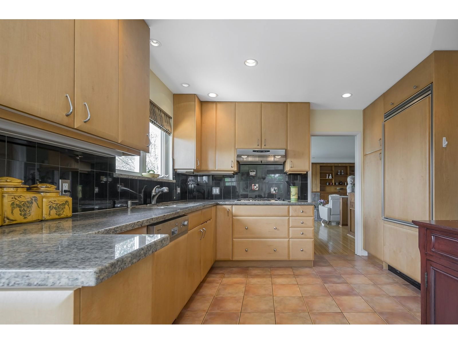 13128 COULTHARD Image 14
