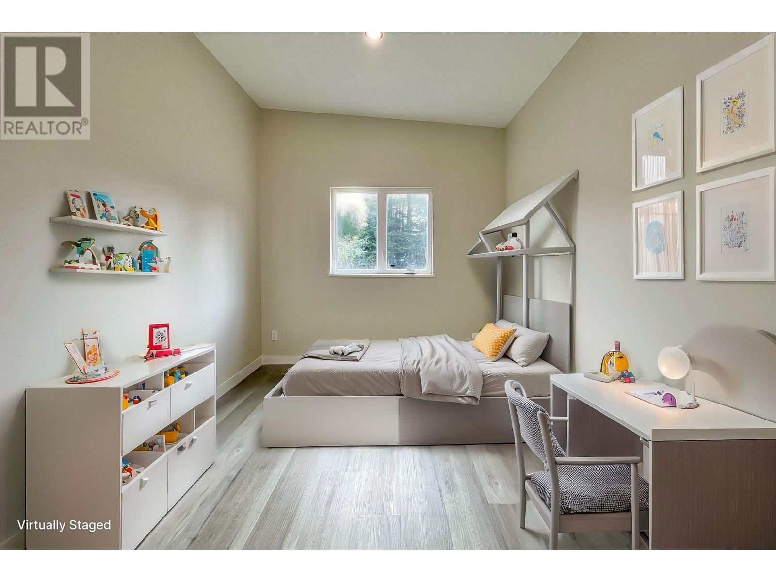 6159 GALE AVENUE Image 12