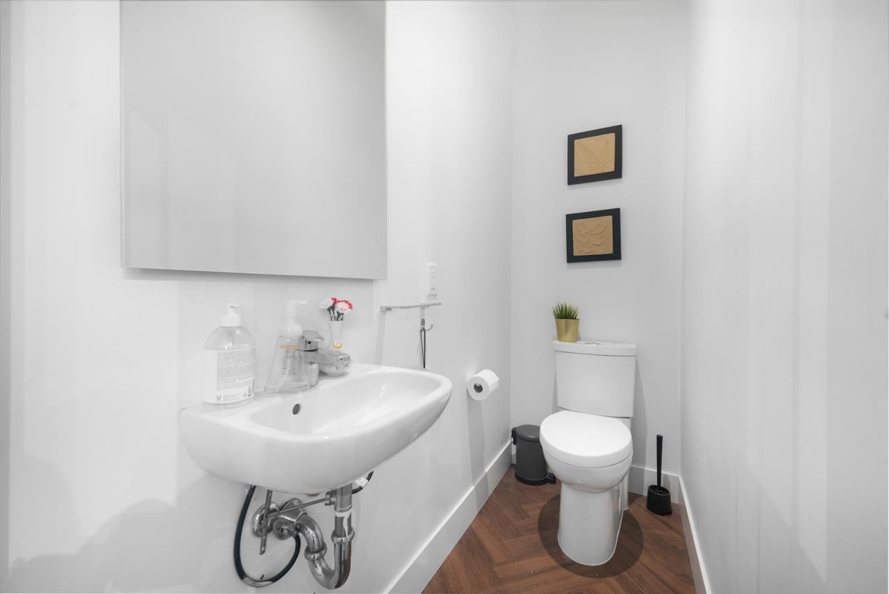 25 - 15938 27 Image 8