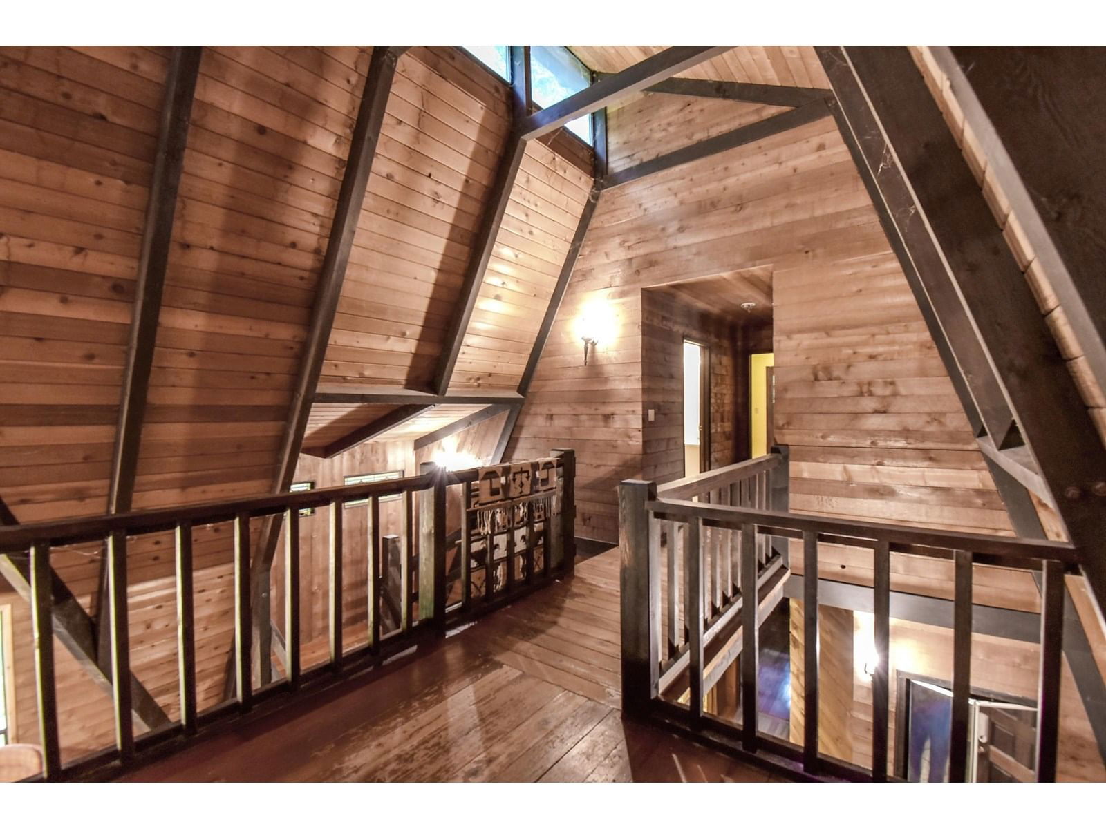 2845 132 Image 16
