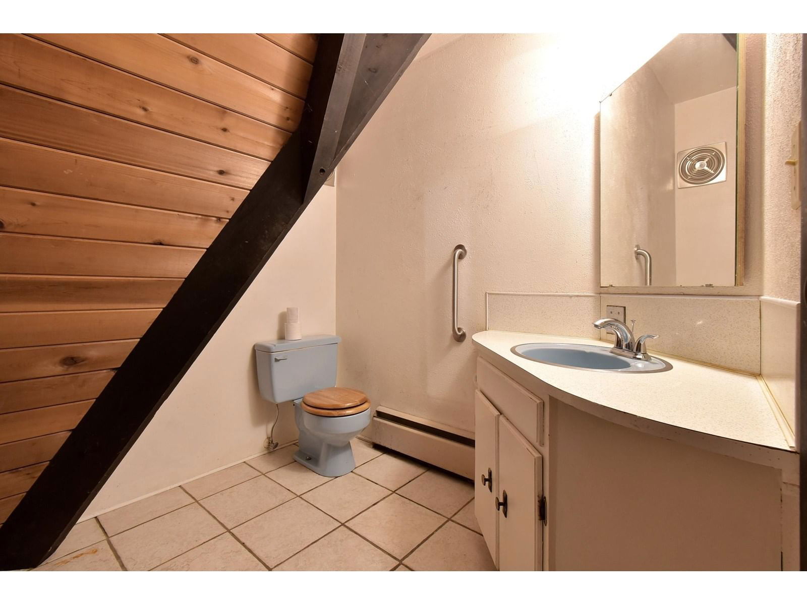 2845 132 Image 17