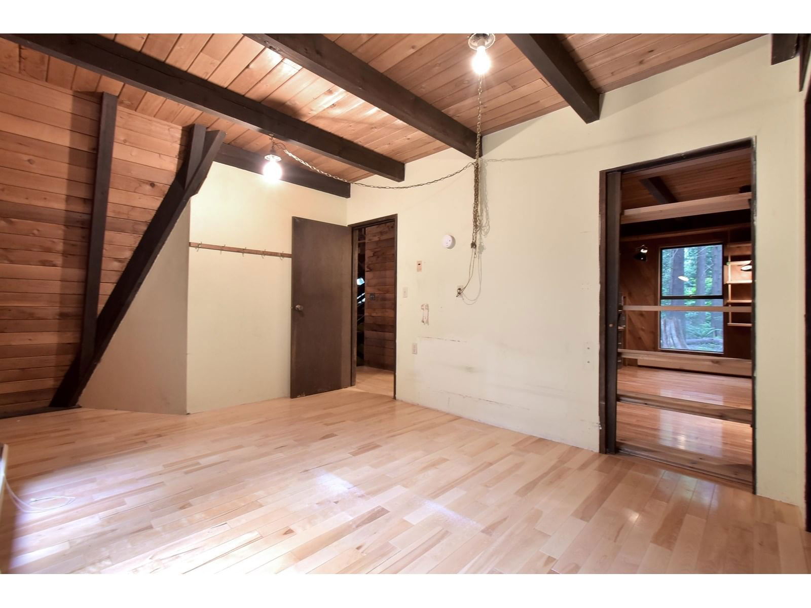 2845 132 Image 22