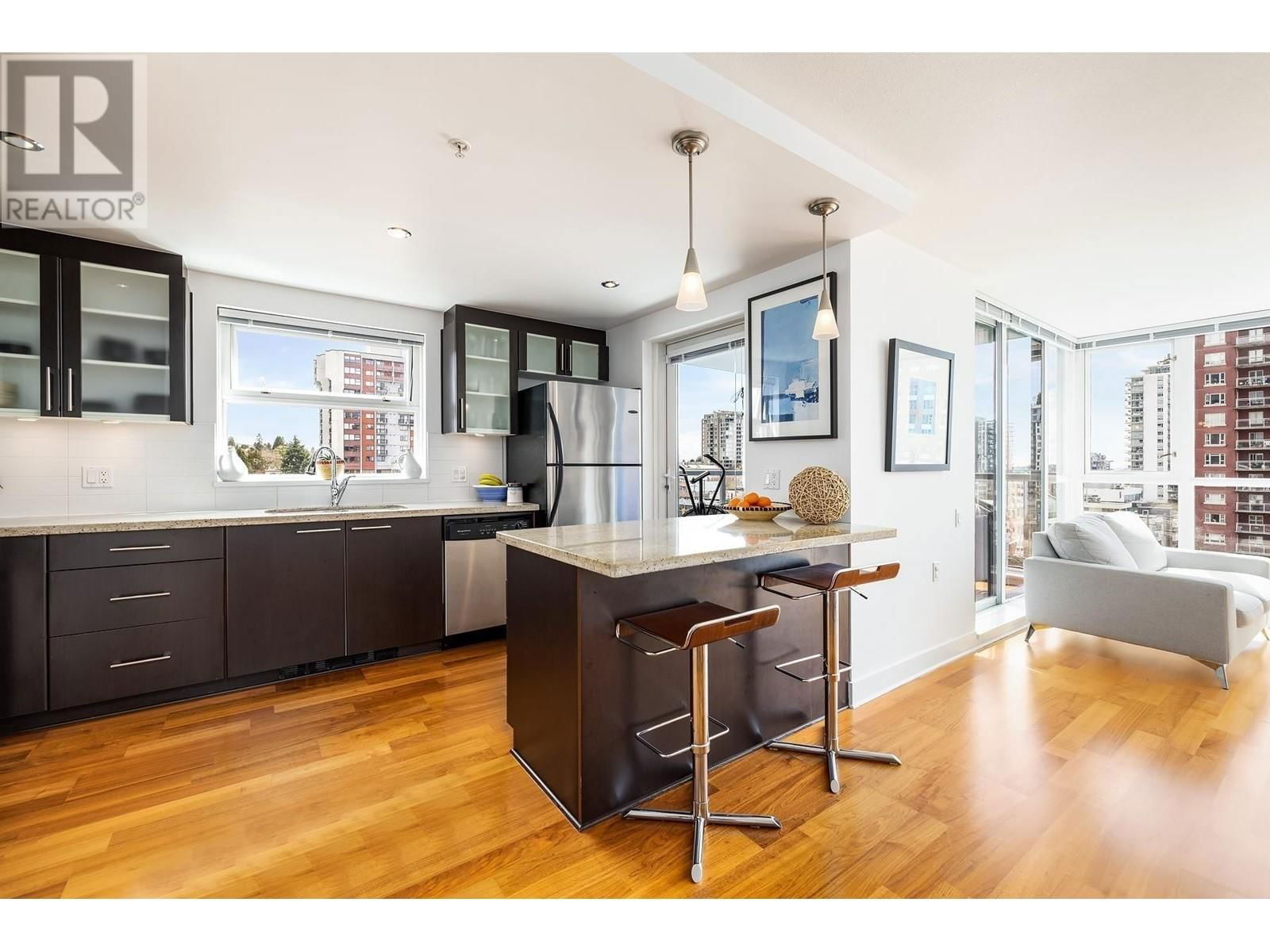 701 - 121 16TH STREET Image 11