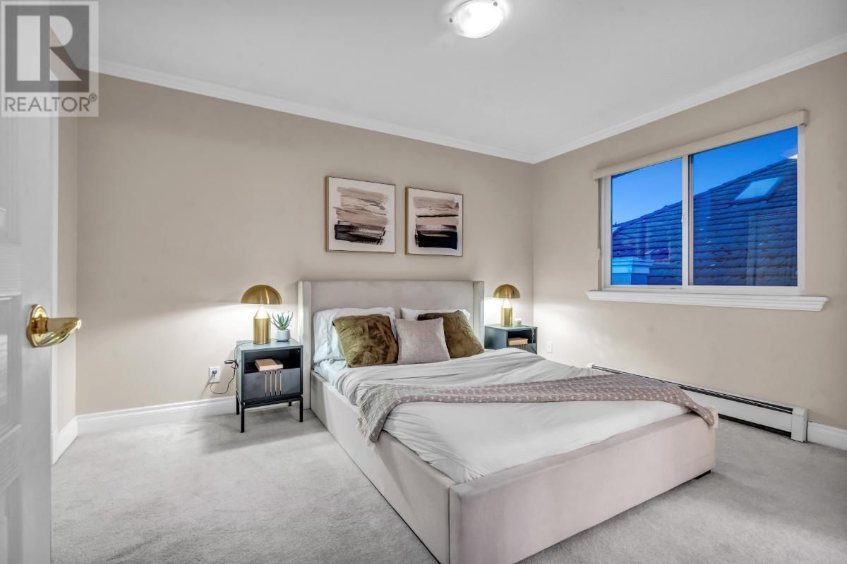 3126 SILVERTHRONE DRIVE Image 21