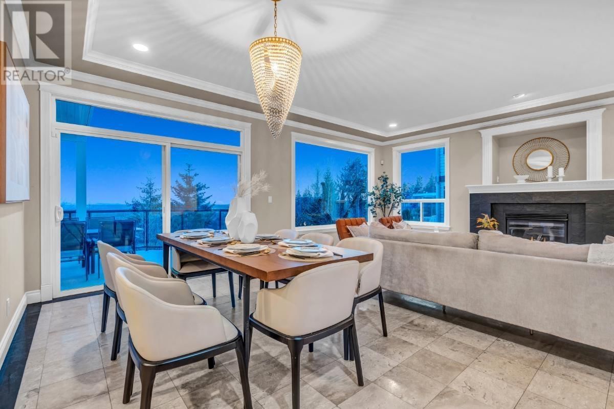 3126 SILVERTHRONE DRIVE Image 5