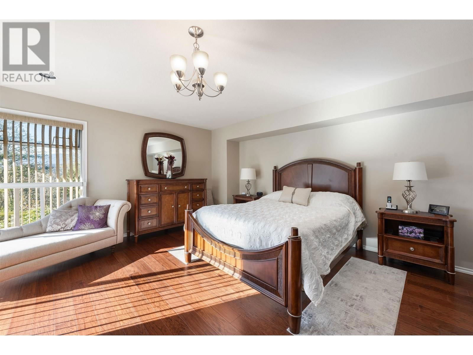 3173 LEEWARD COURT Image 16