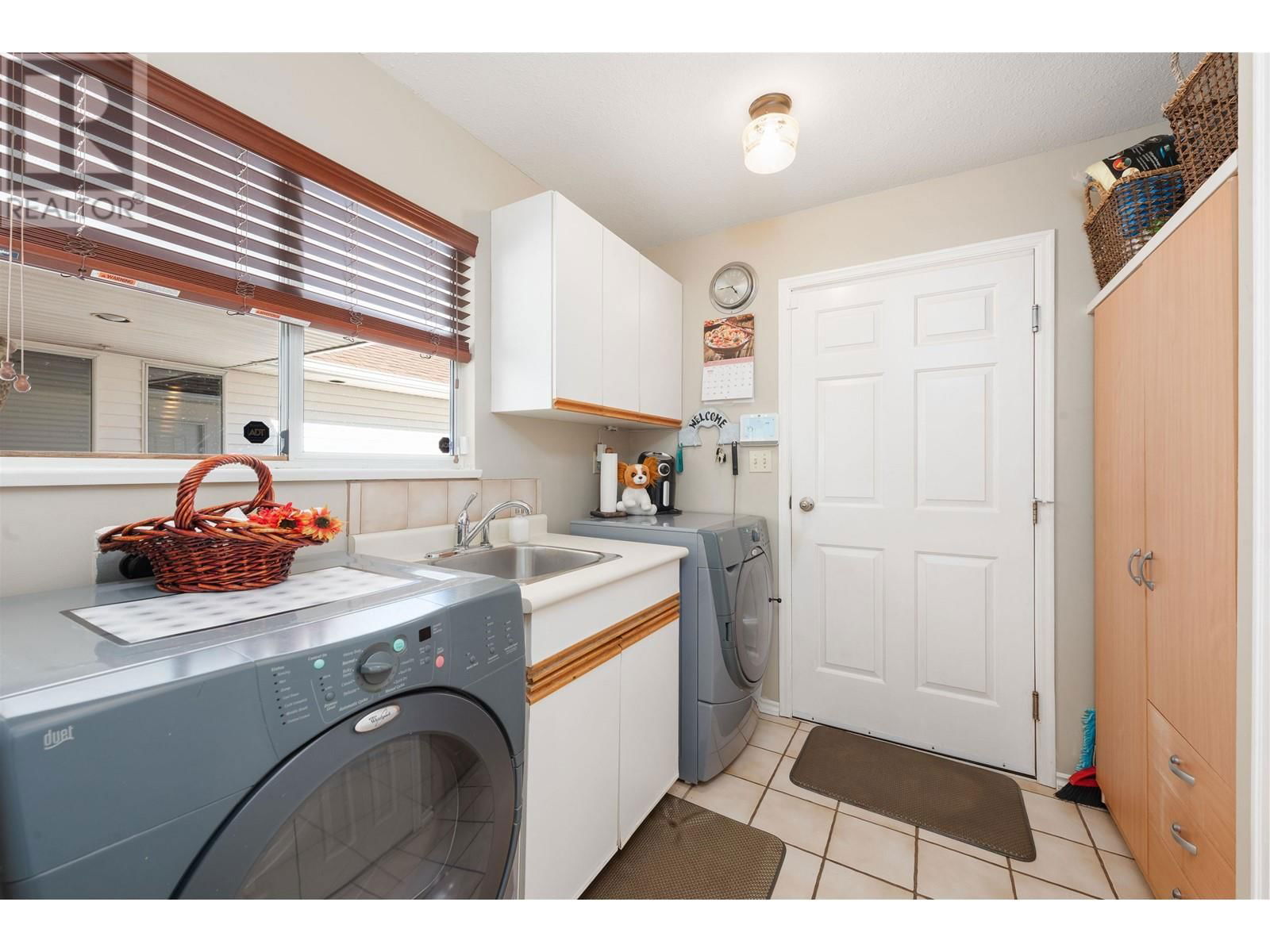 3173 LEEWARD COURT Image 20