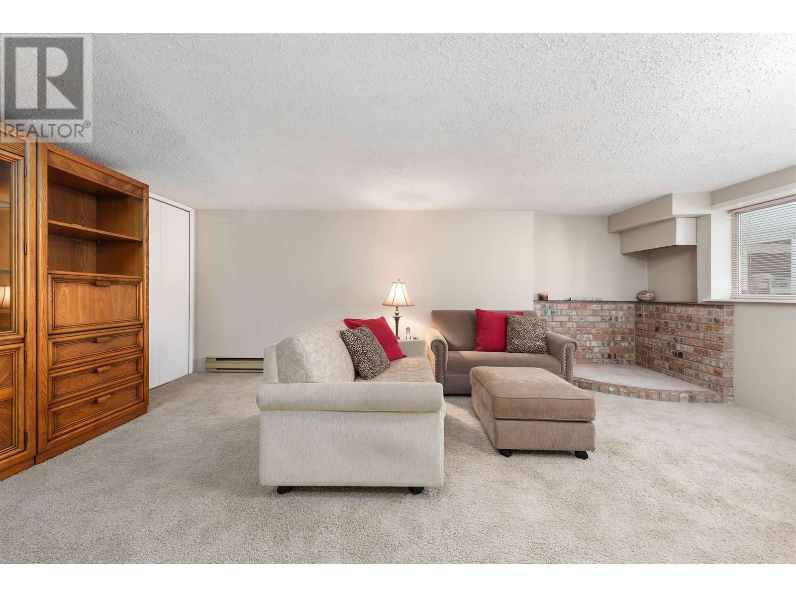 3173 LEEWARD COURT Image 23