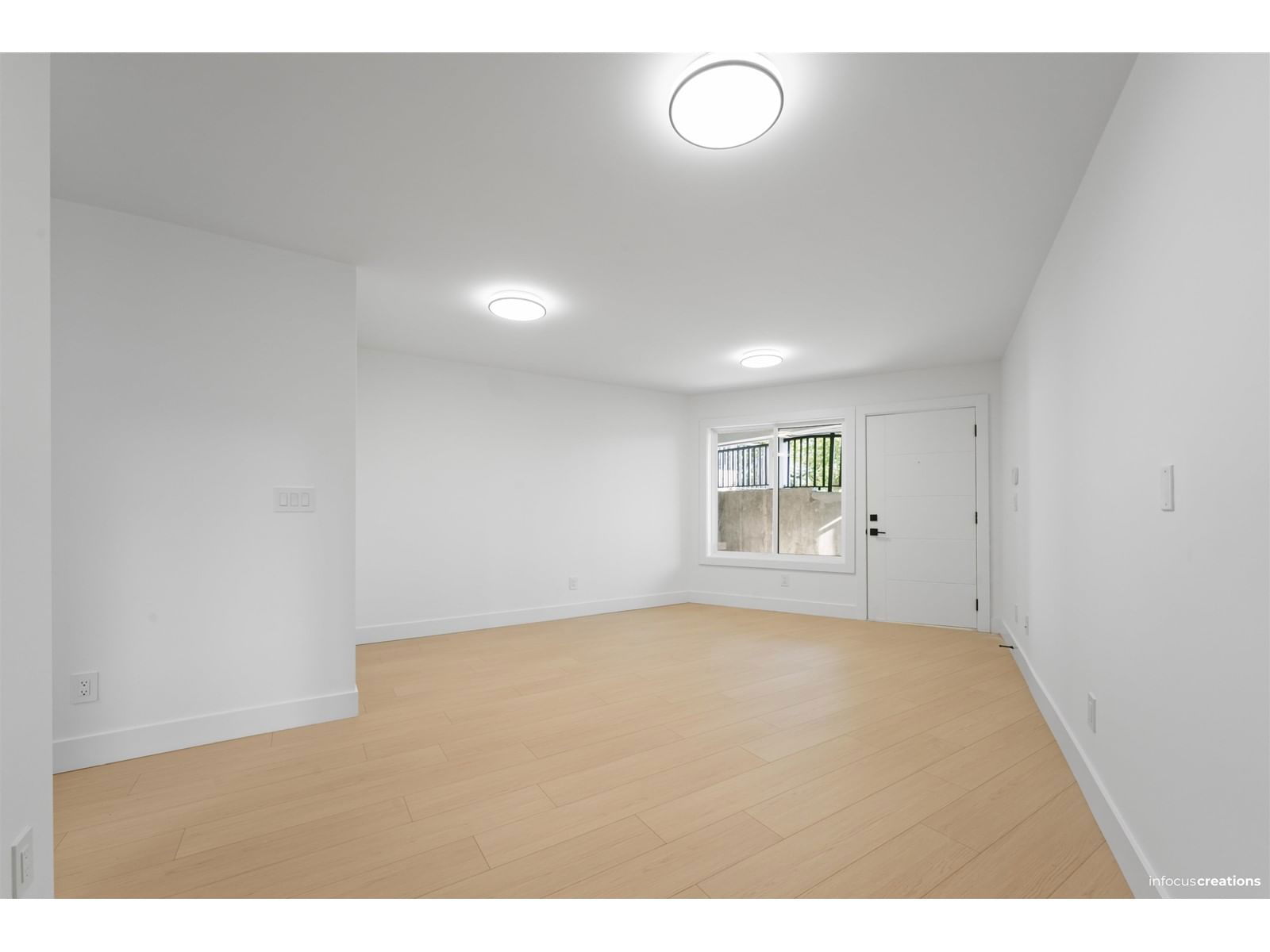 15448 76B Image 37