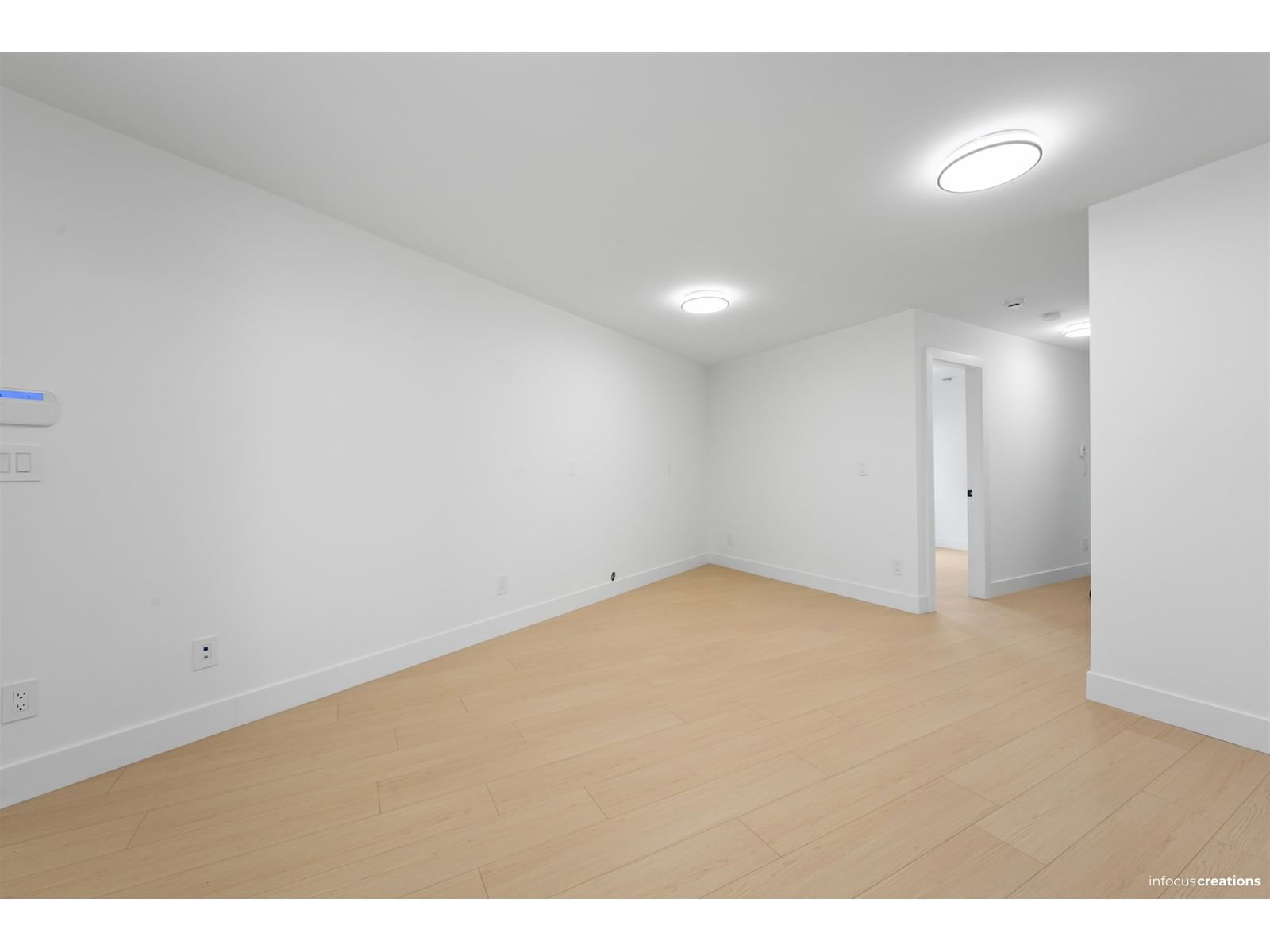 15448 76B Image 38