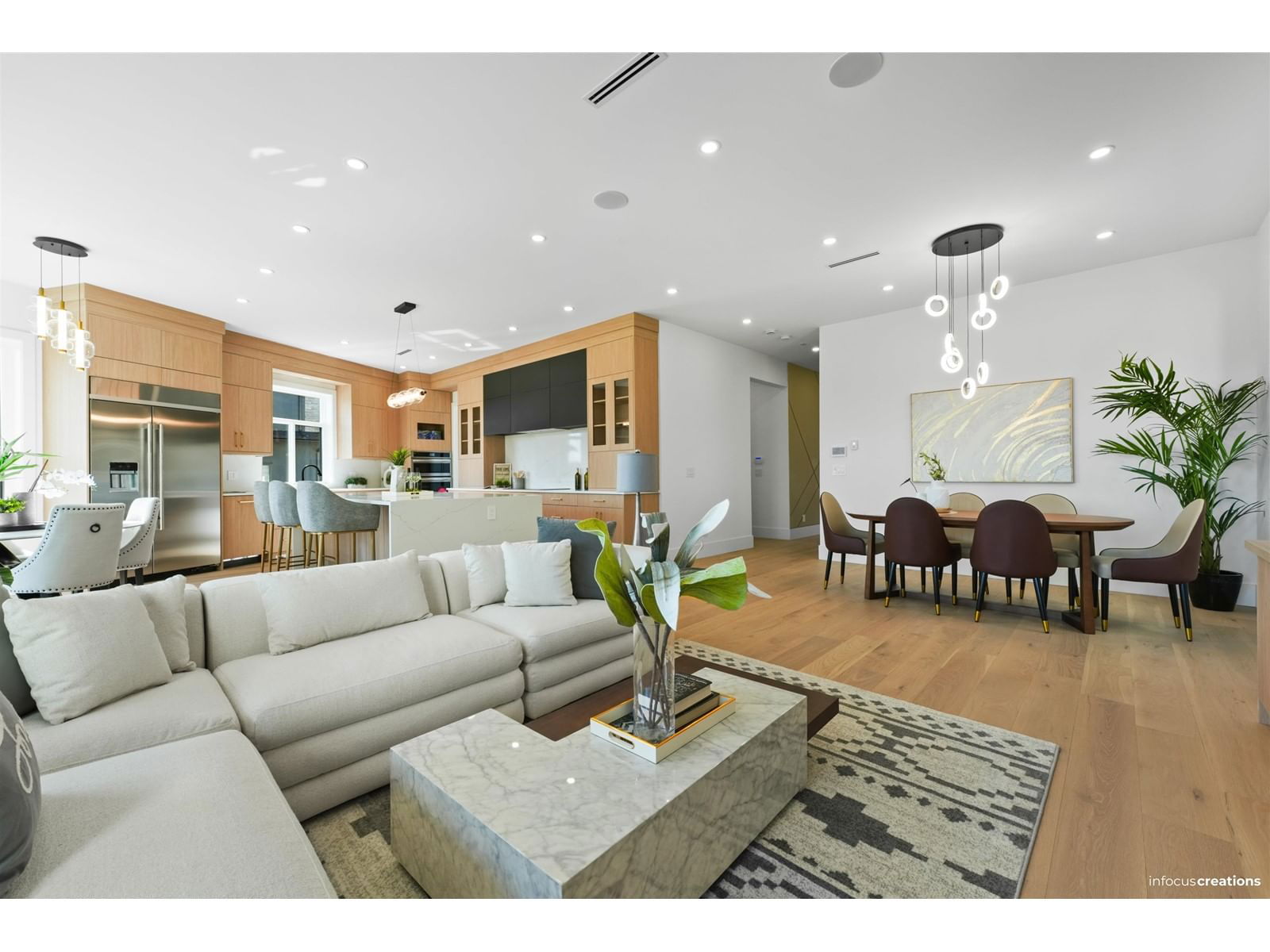 15448 76B Image 9