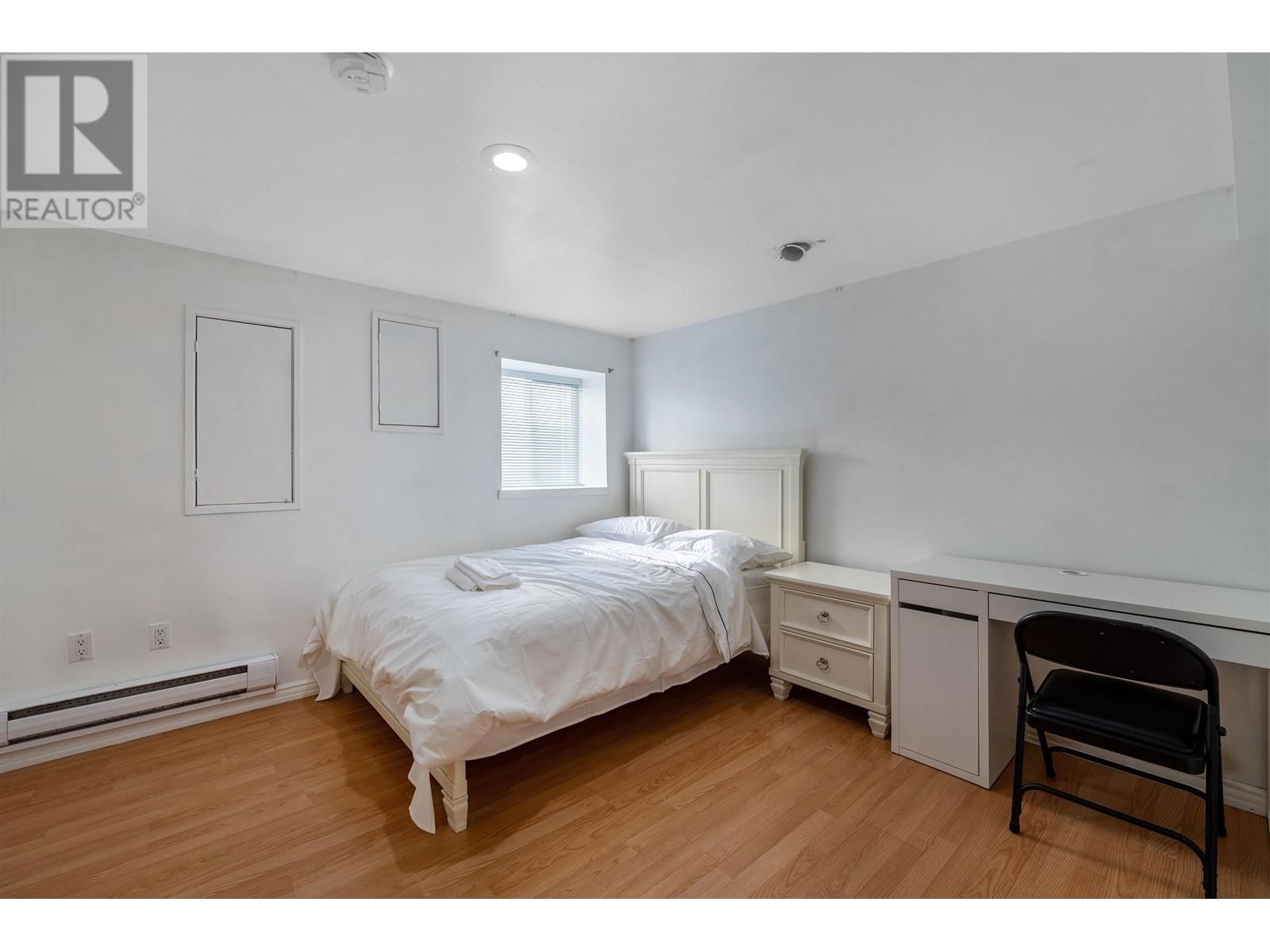 2085 45TH AVENUE Image 33