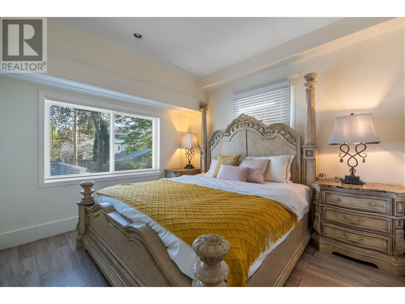 2085 45TH AVENUE Image 7