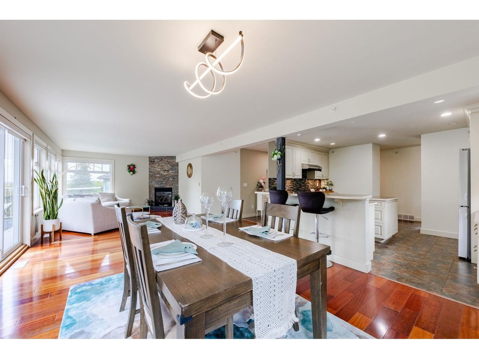 1146 KEIL Image 7
