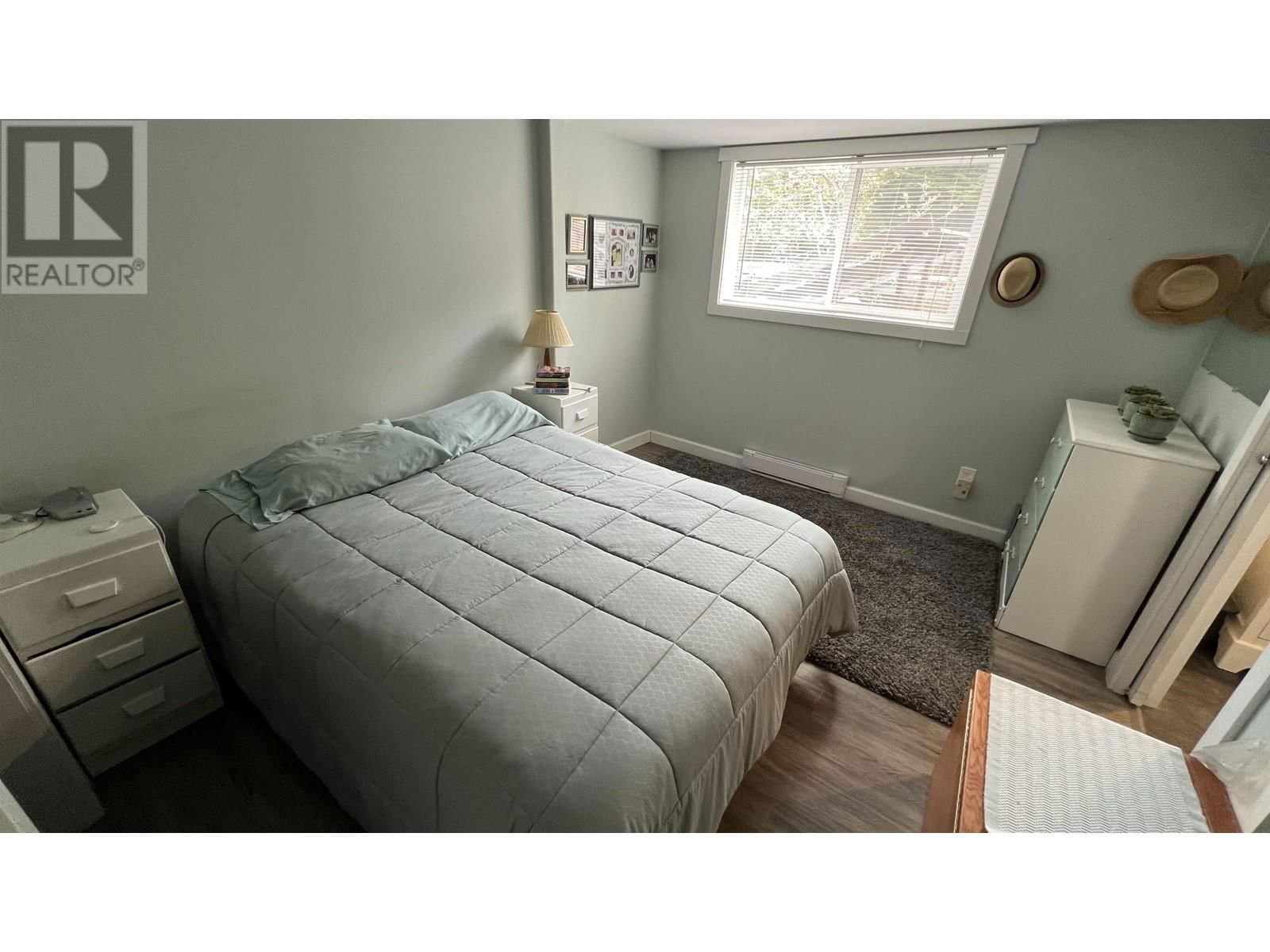 2765 FIRST AVENUE Image 10