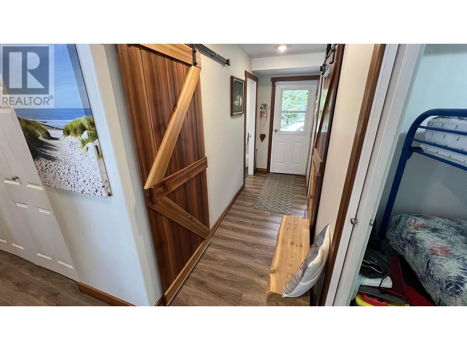 2765 FIRST AVENUE Image 15
