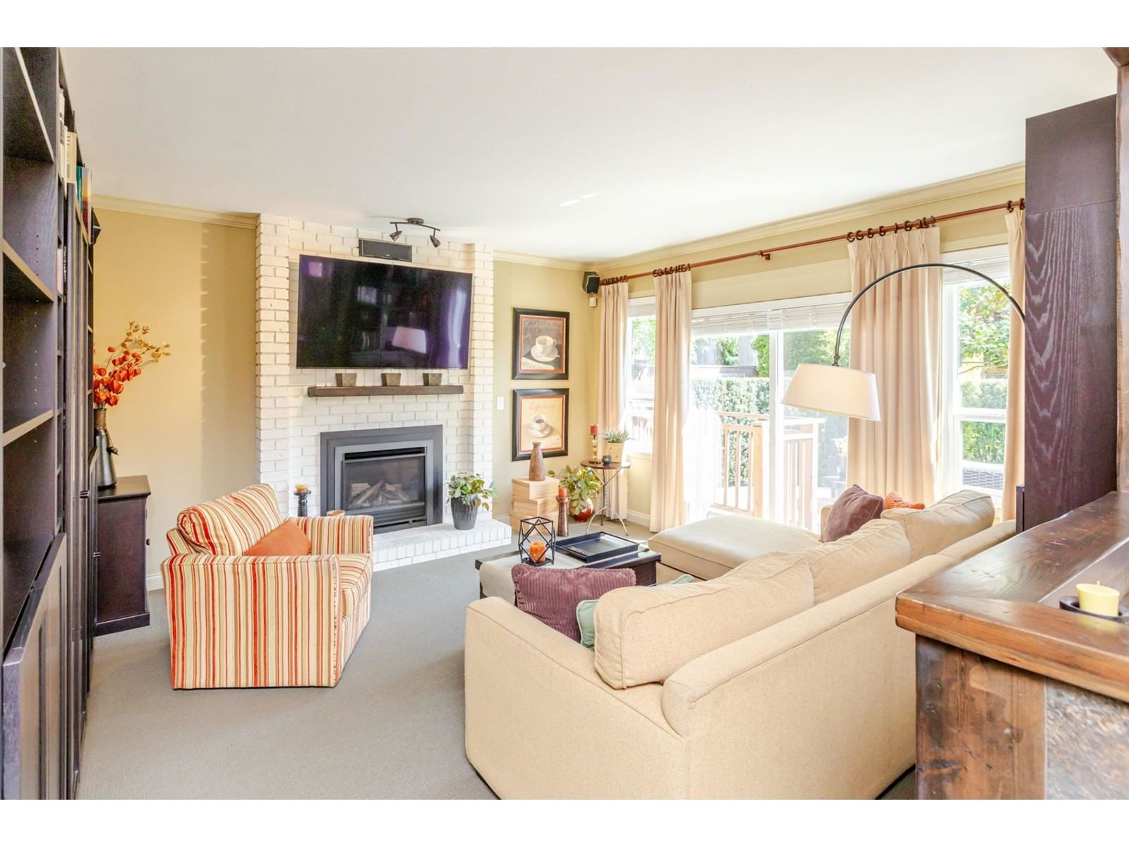 6320 122A Image 12