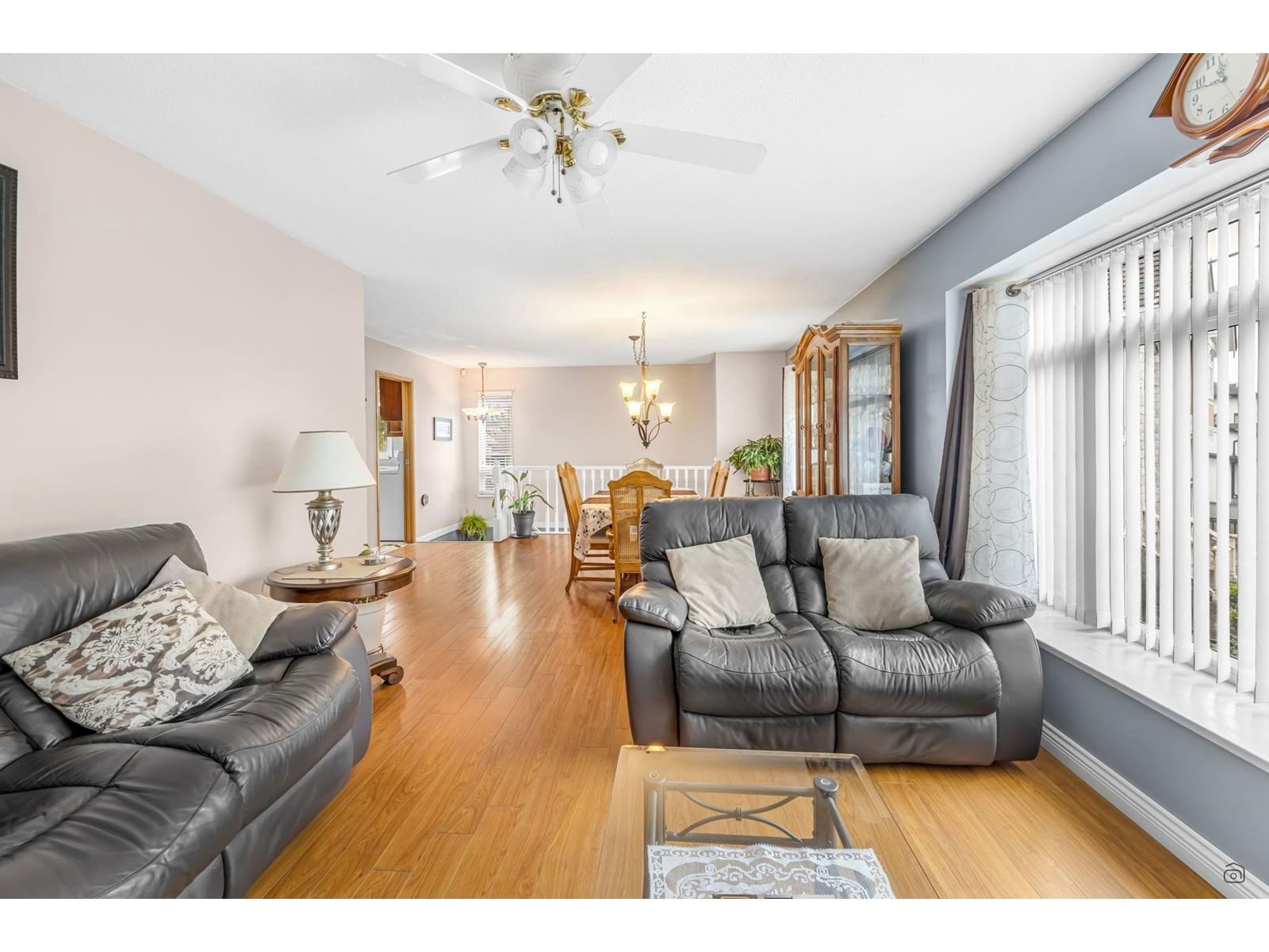 12841 69 Image 9
