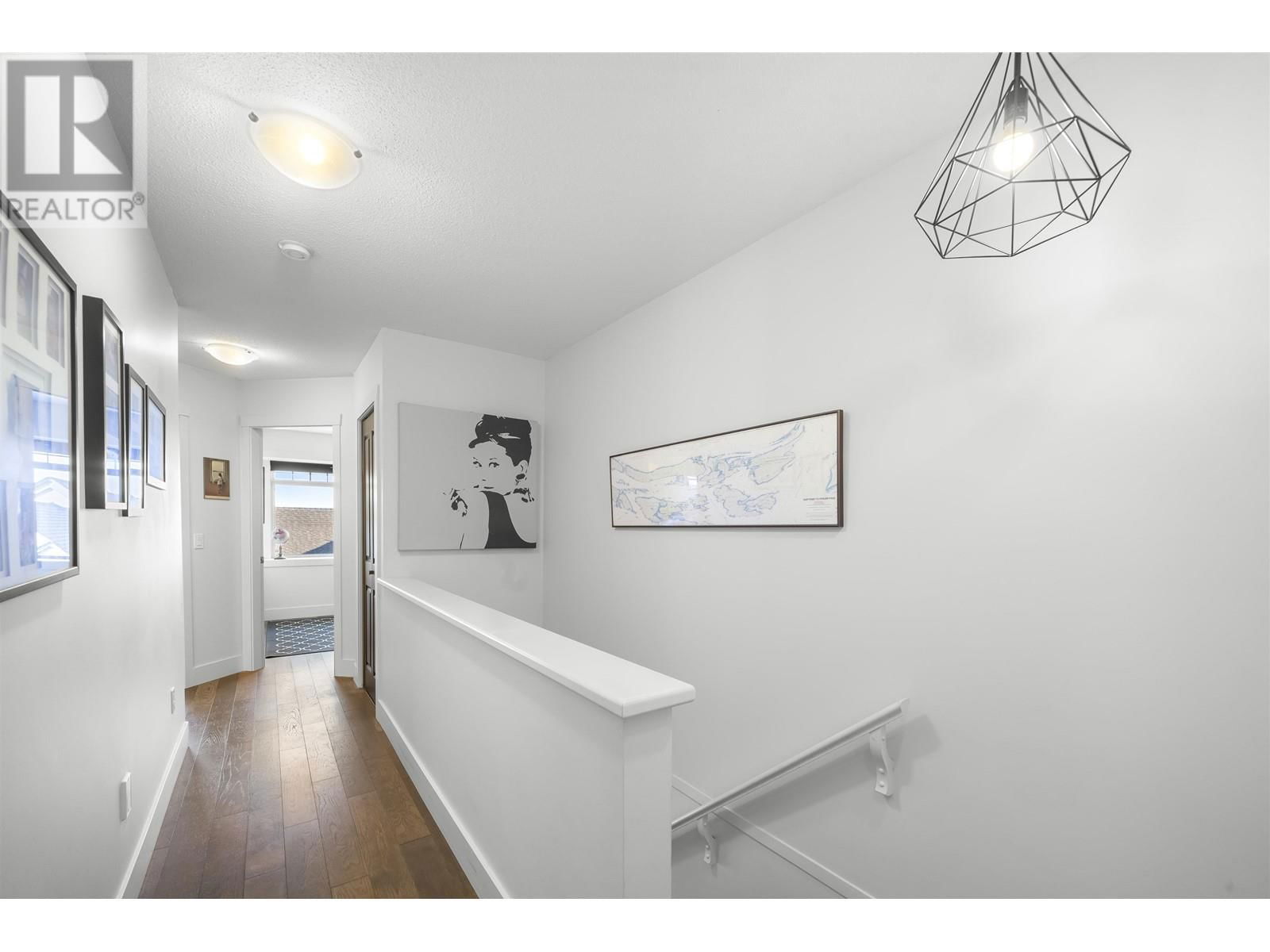 44 - 55 HAWTHORN DRIVE Image 21