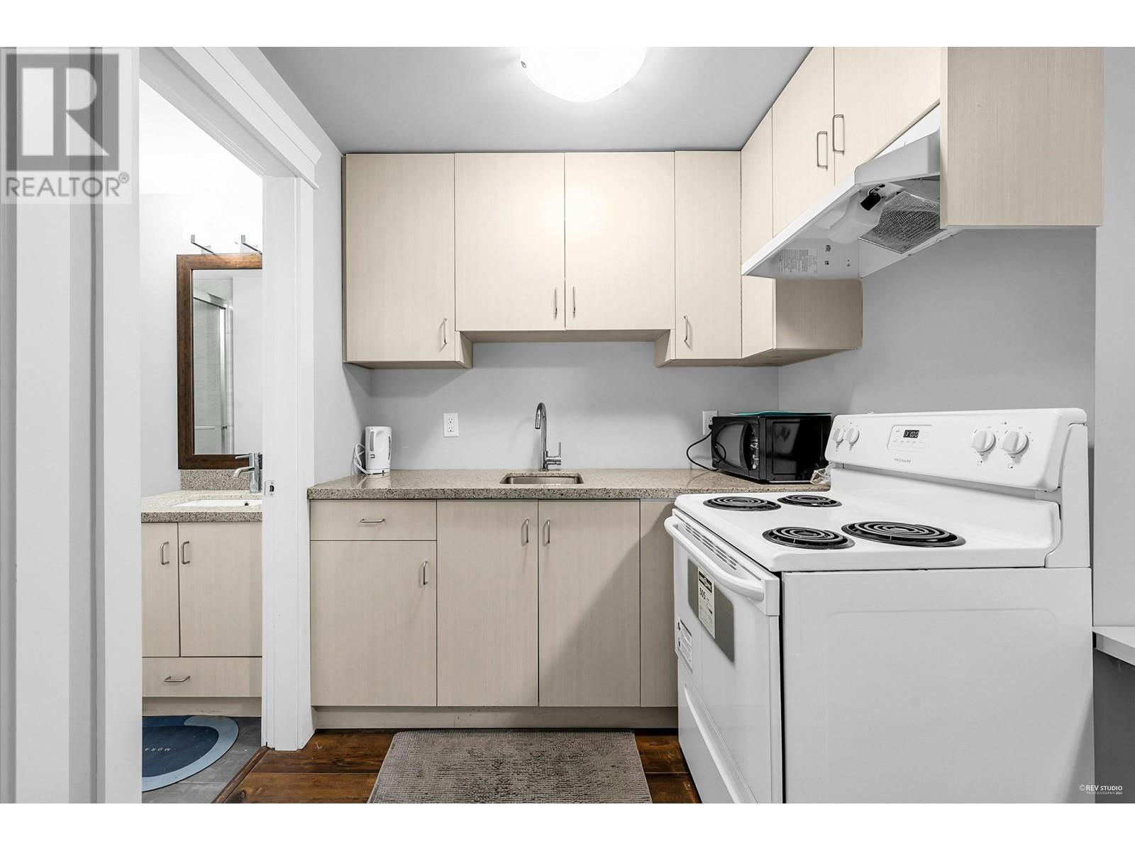1640 COMO LAKE AVENUE Image 33