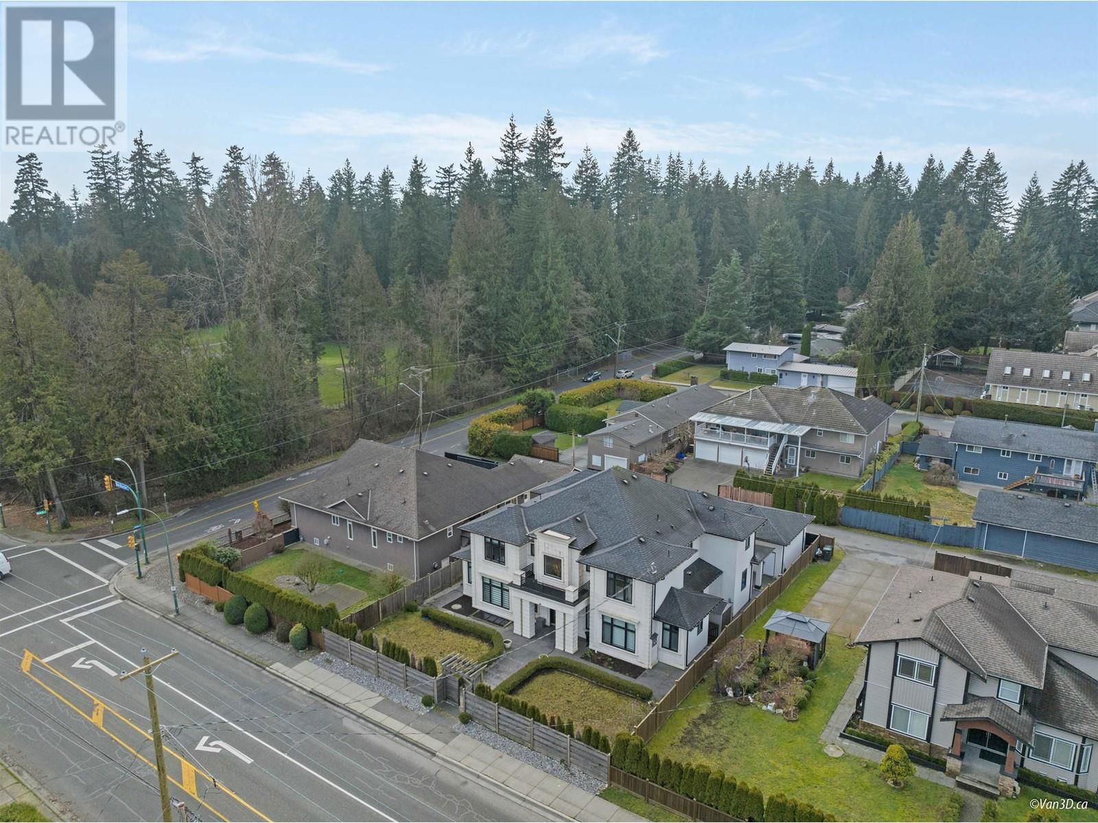 656 BLUE MOUNTAIN STREET Image 2