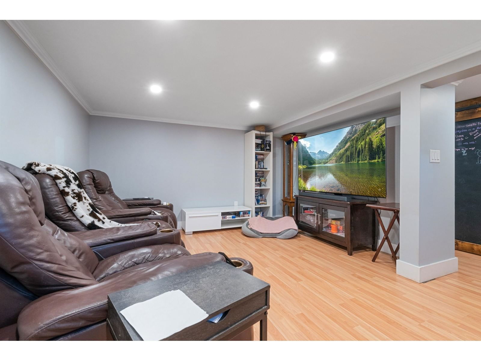 45325 CRESCENT DRIVE Image 22