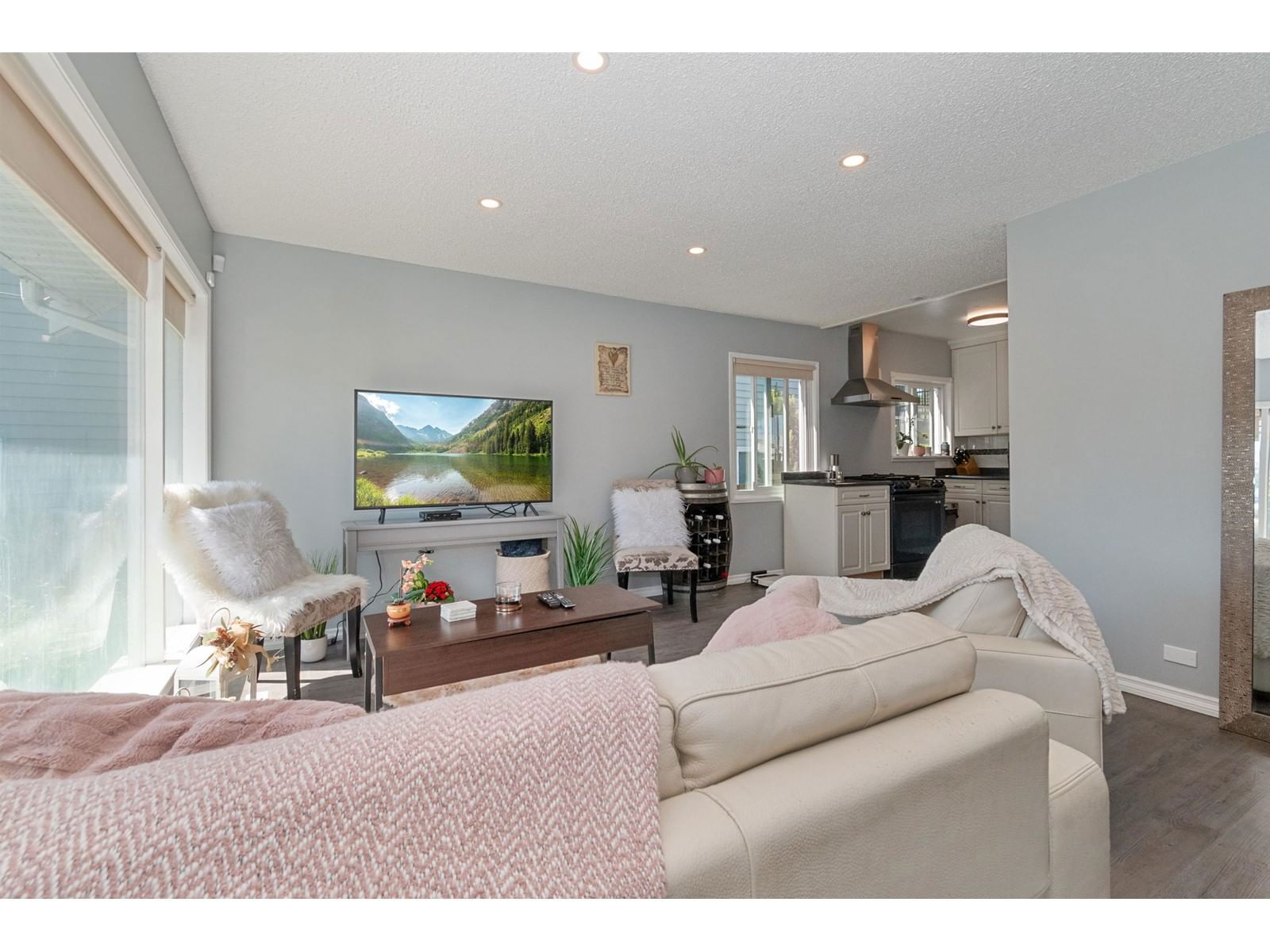 45325 CRESCENT DRIVE Image 8