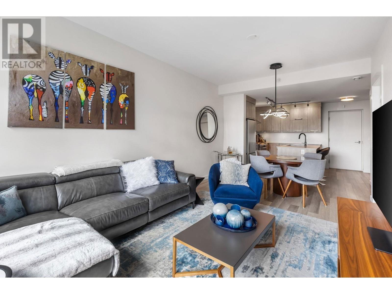 1013 QUEBEC STREET Image 2