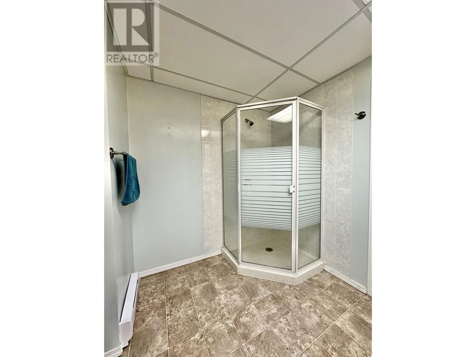 1260 3RD AVENUE Image 17