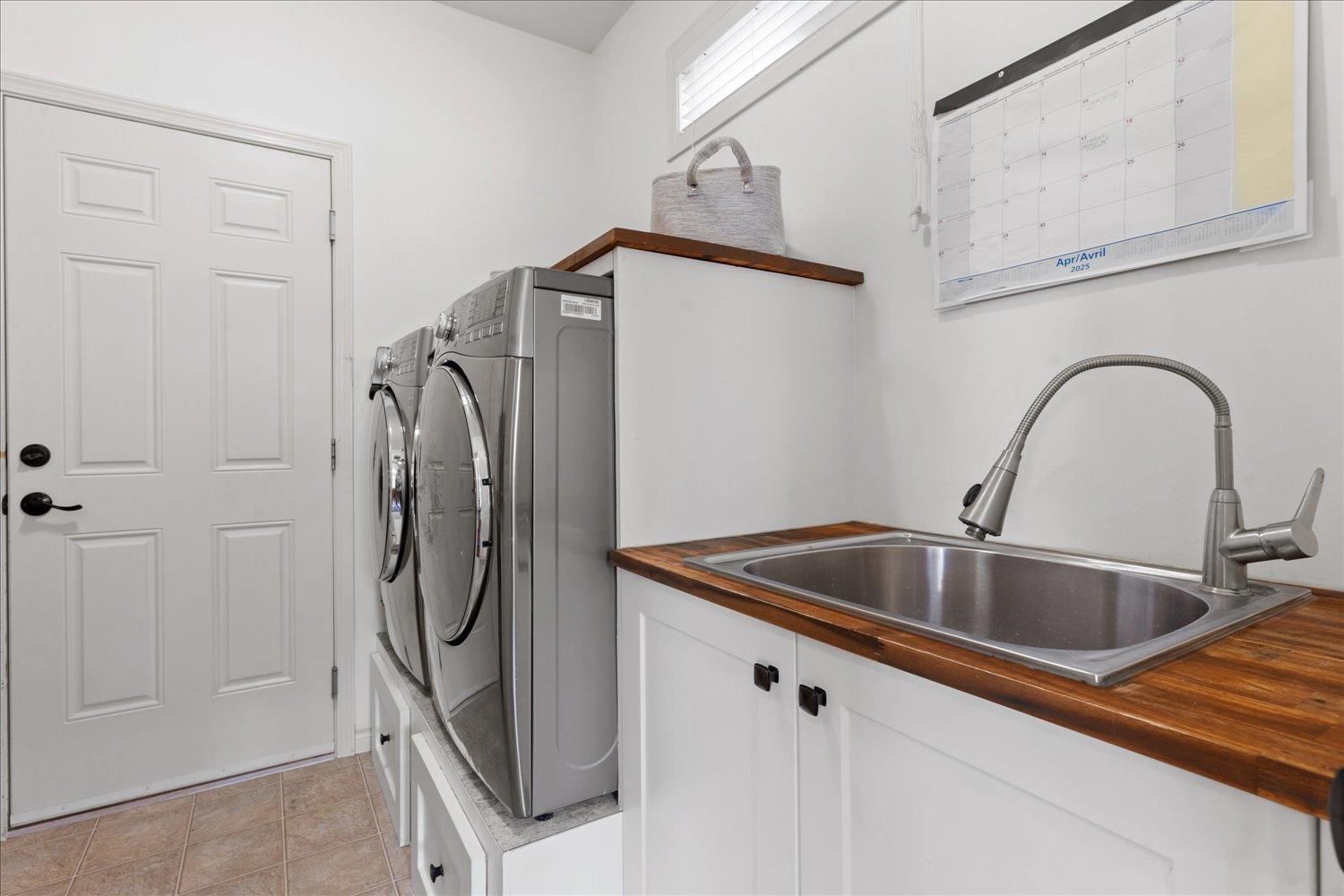 11 - 8502 UNITY DRIVE Image 17