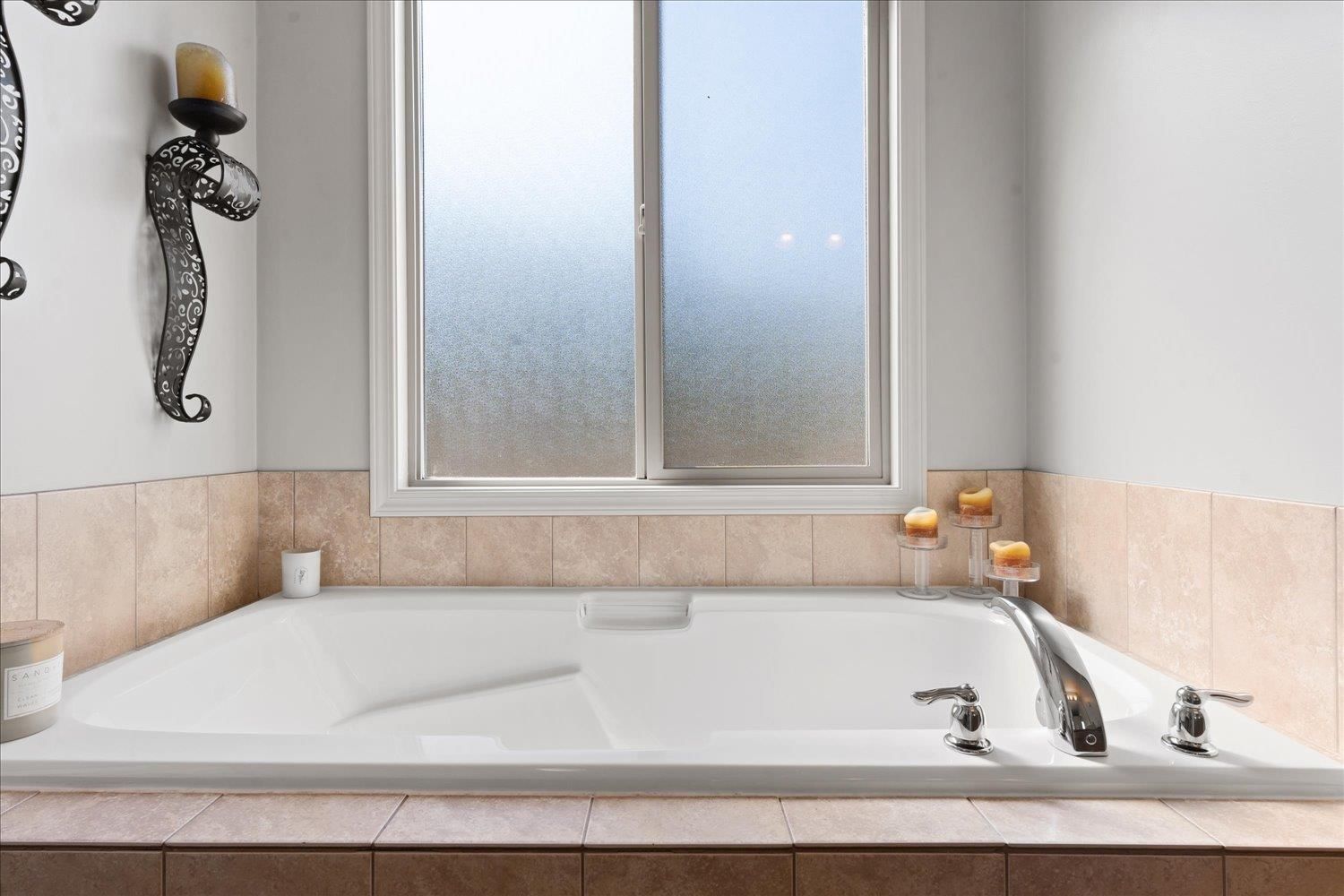 11 - 8502 UNITY DRIVE Image 23