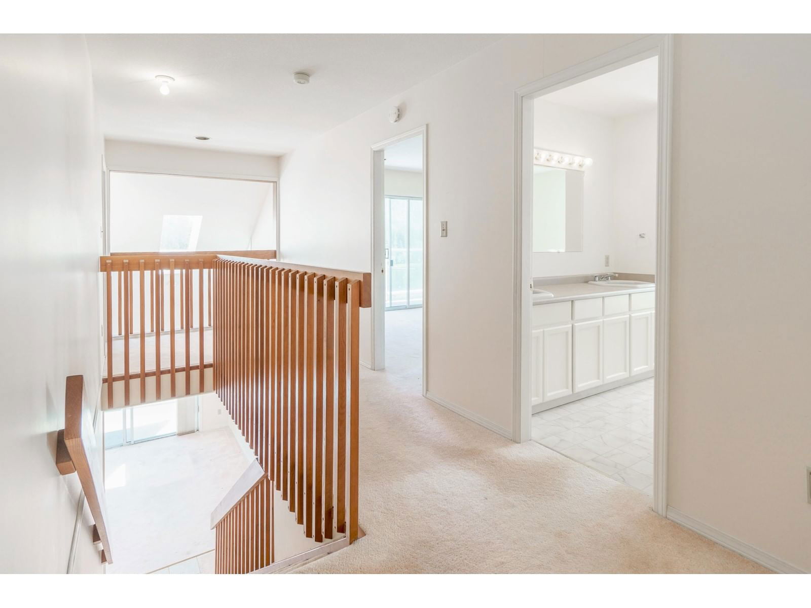 217 LAKESHORE DRIVE Image 18