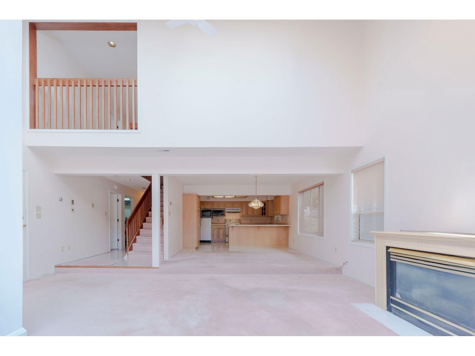217 LAKESHORE DRIVE Image 8