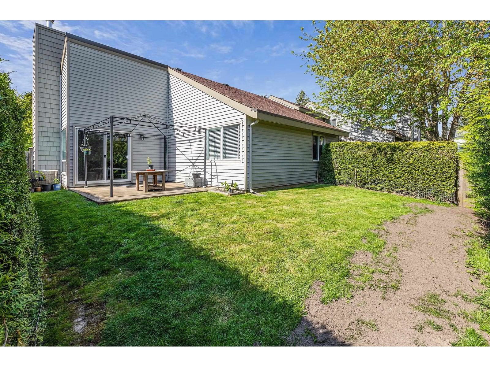 6056 GREENSIDE WEST Image 26