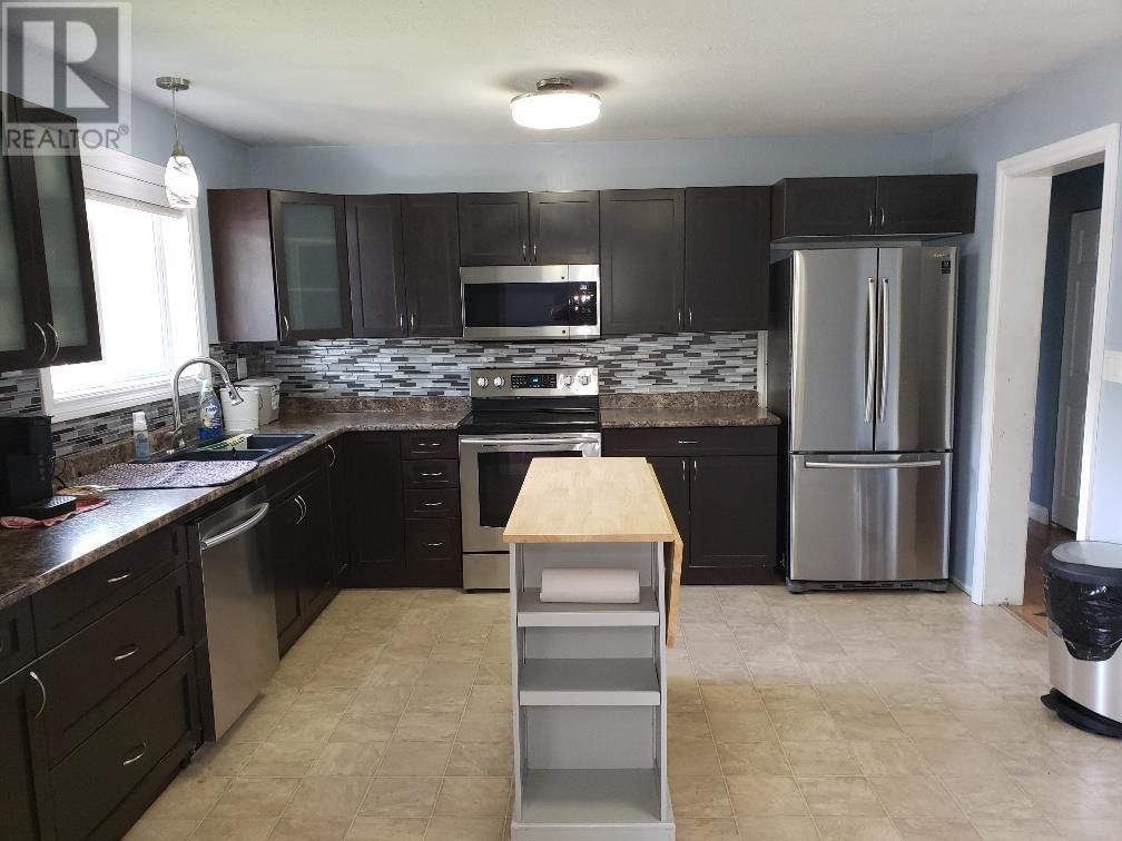 2847 THORNHILL STREET Image 3