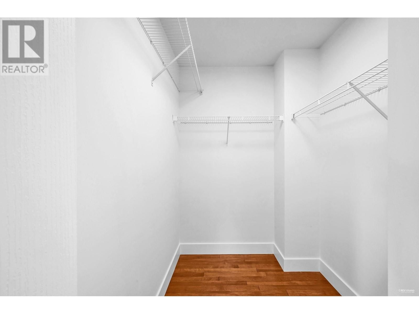 980 58TH AVENUE Image 22