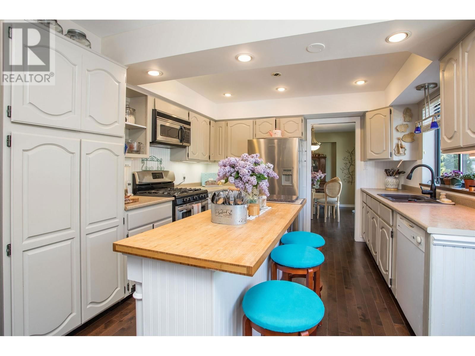 18985 119B AVENUE Image 14