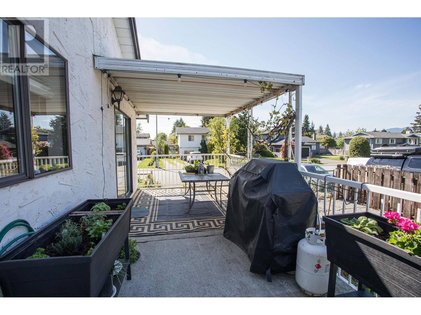 18985 119B AVENUE Image 18