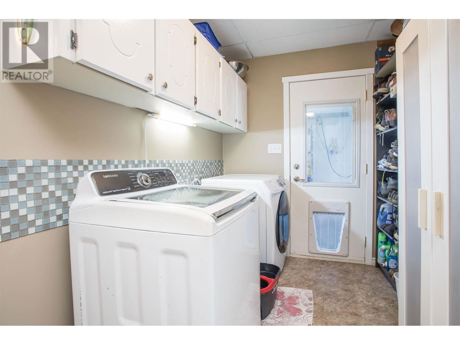 18985 119B AVENUE Image 23