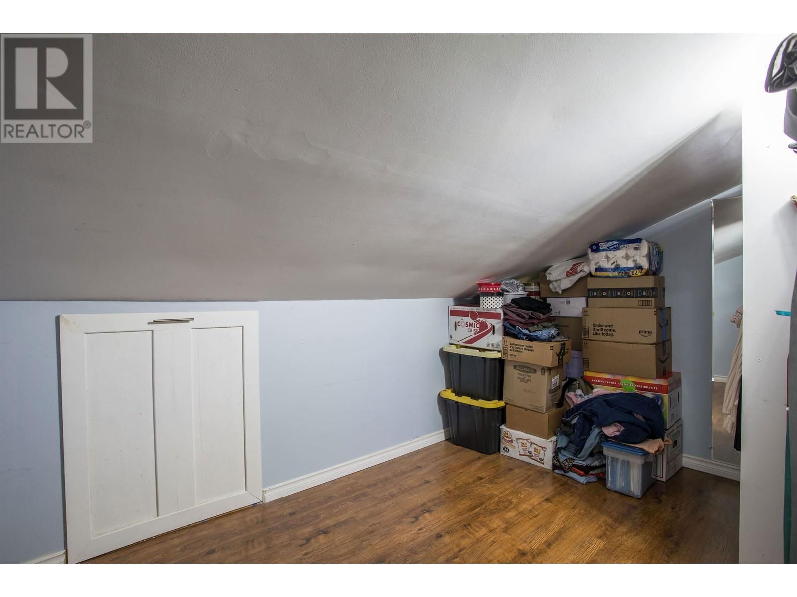 18985 119B AVENUE Image 28