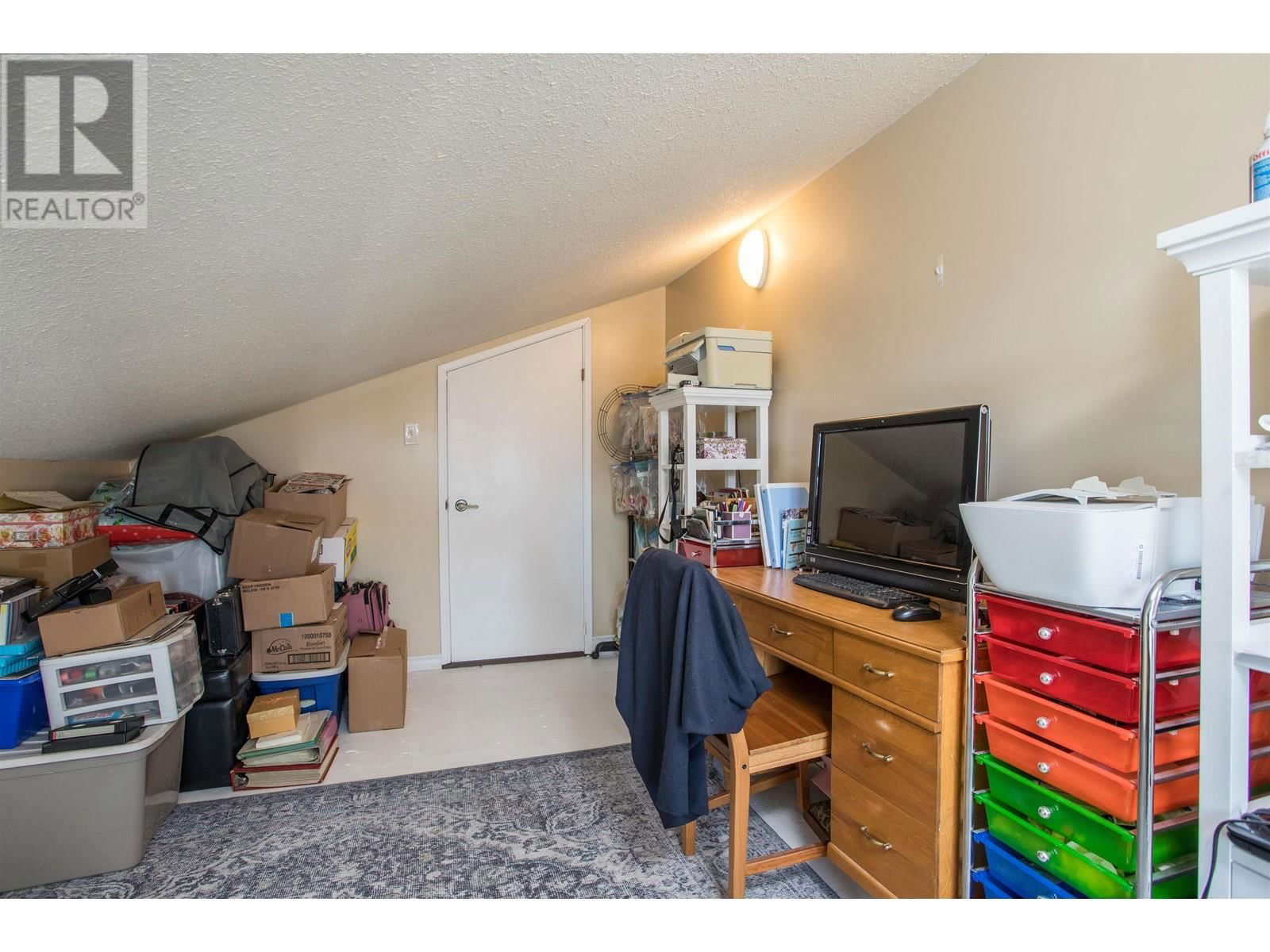 18985 119B AVENUE Image 33