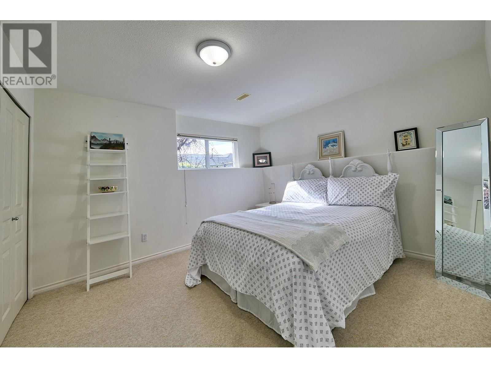 12171 270 STREET Image 30