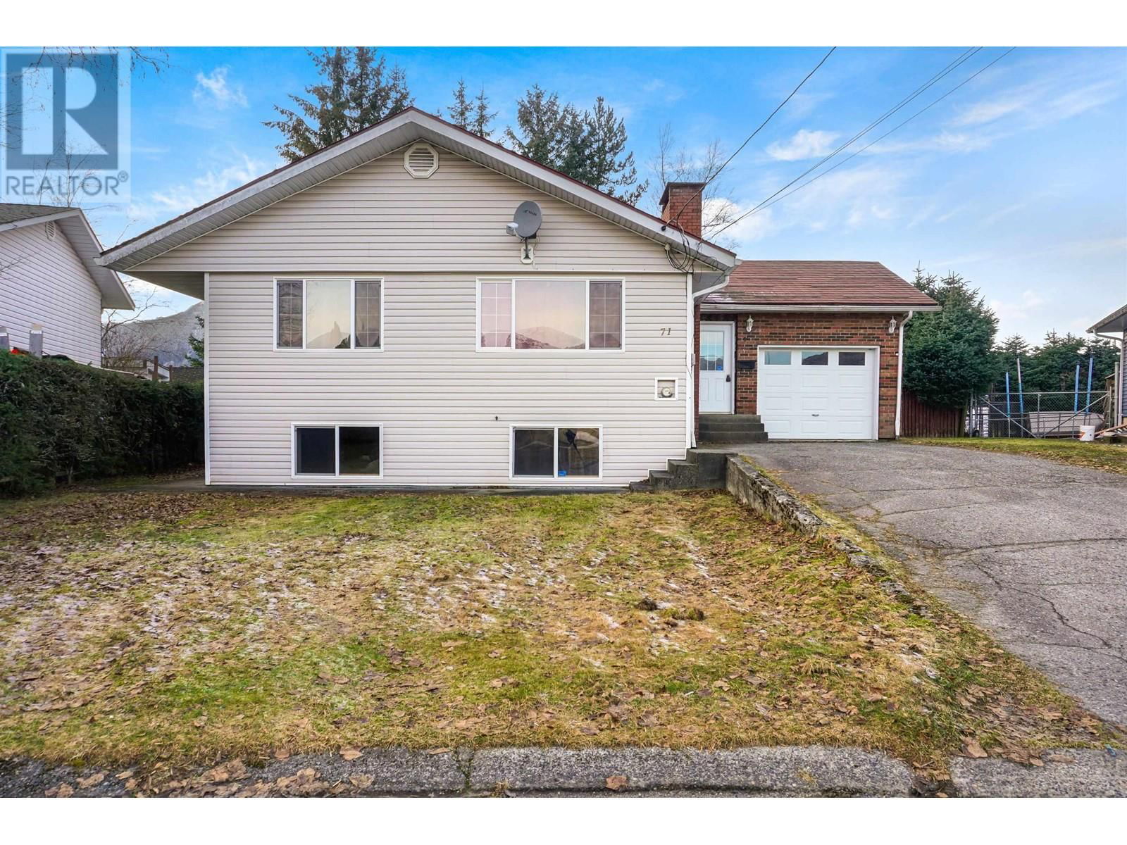 71 RALEY STREET Image 1
