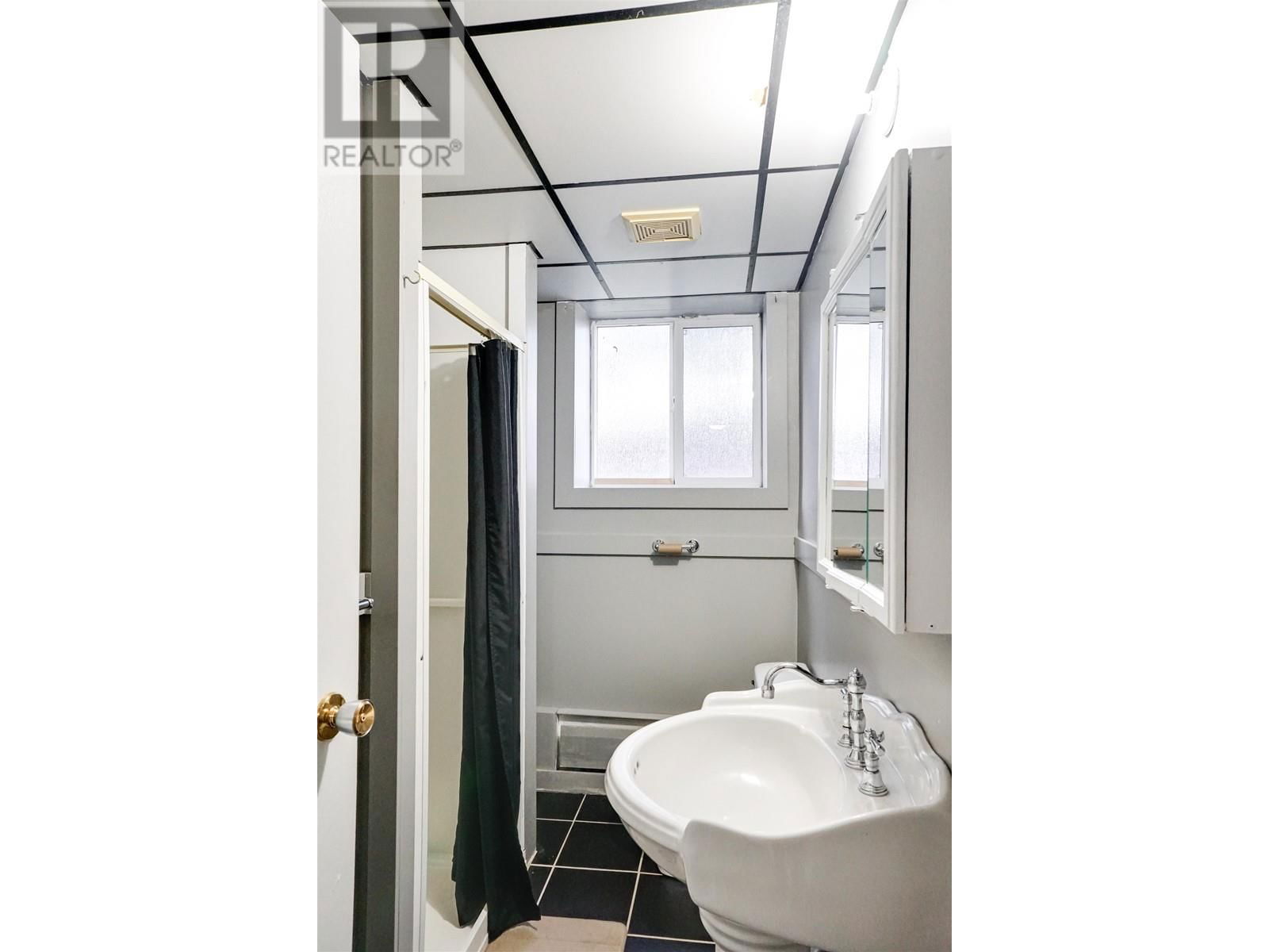 71 RALEY STREET Image 17