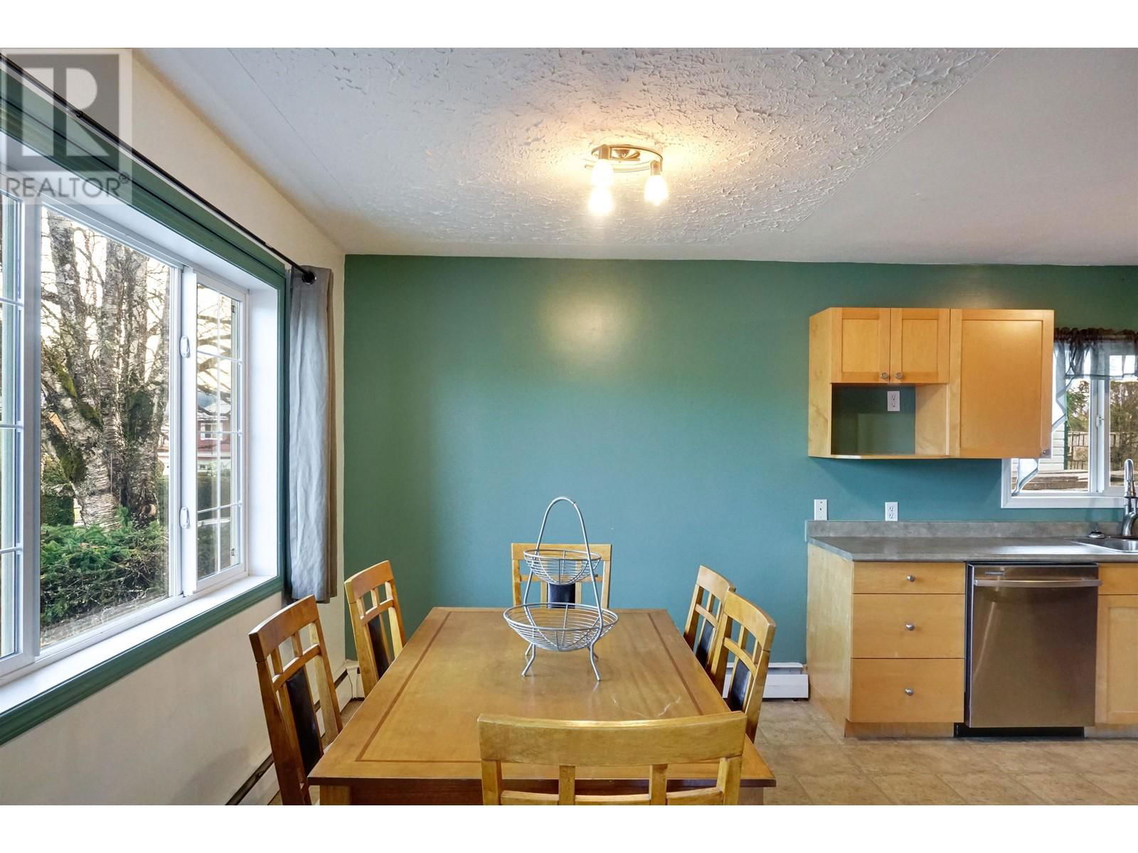 71 RALEY STREET Image 6