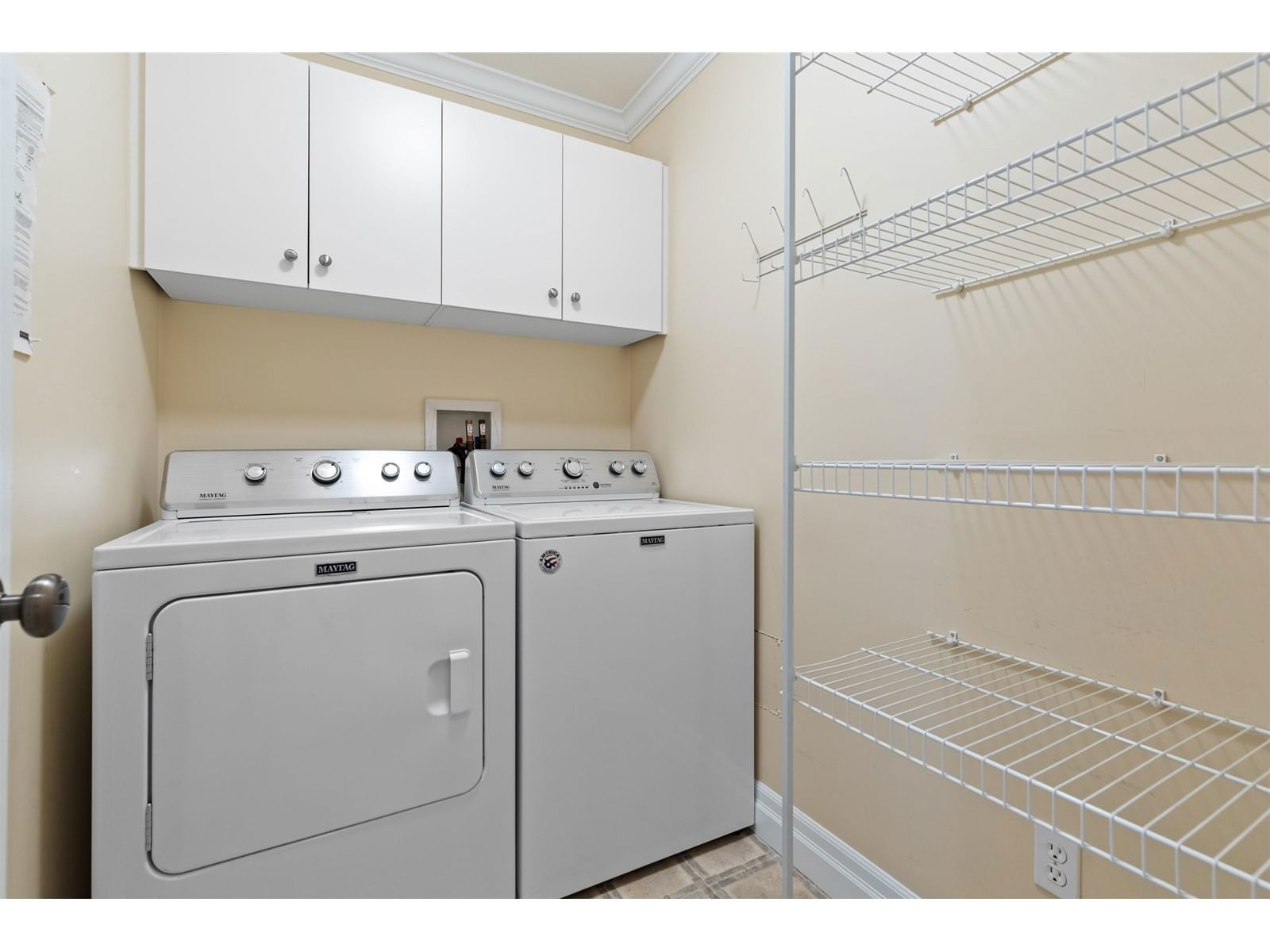 45 - 6887 SHEFFIELD WAY Image 24