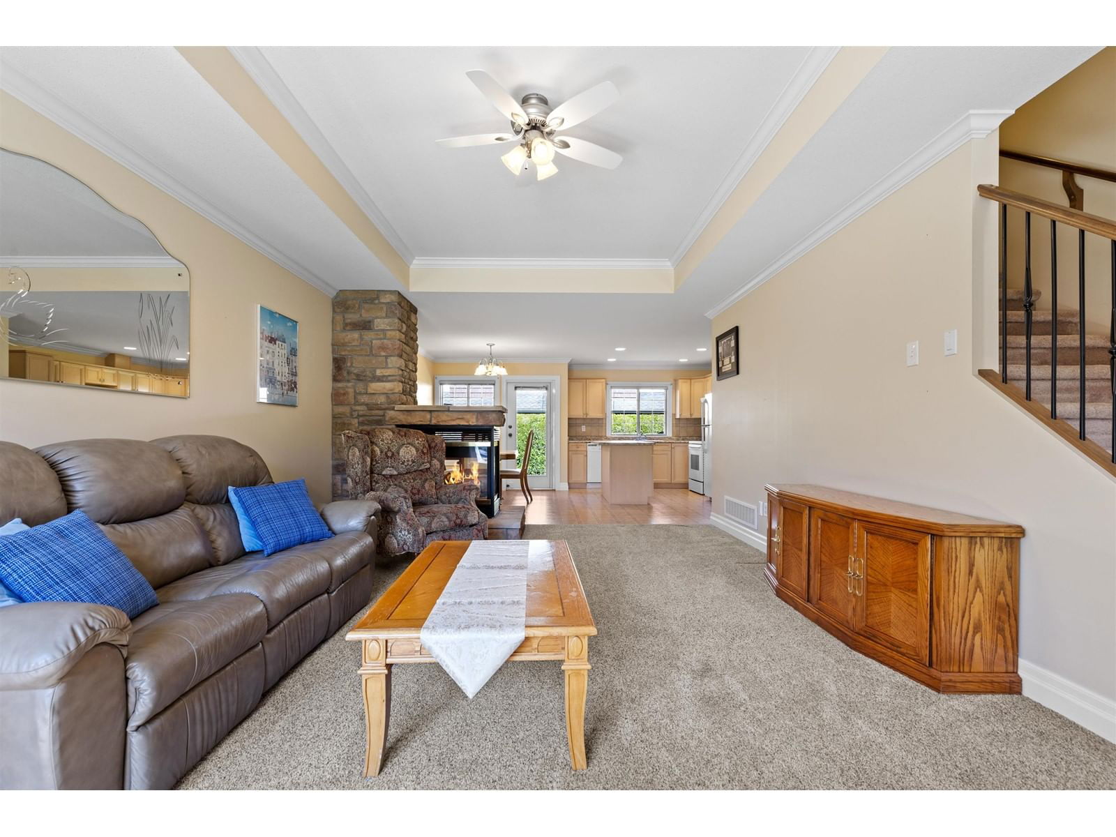 45 - 6887 SHEFFIELD WAY Image 7