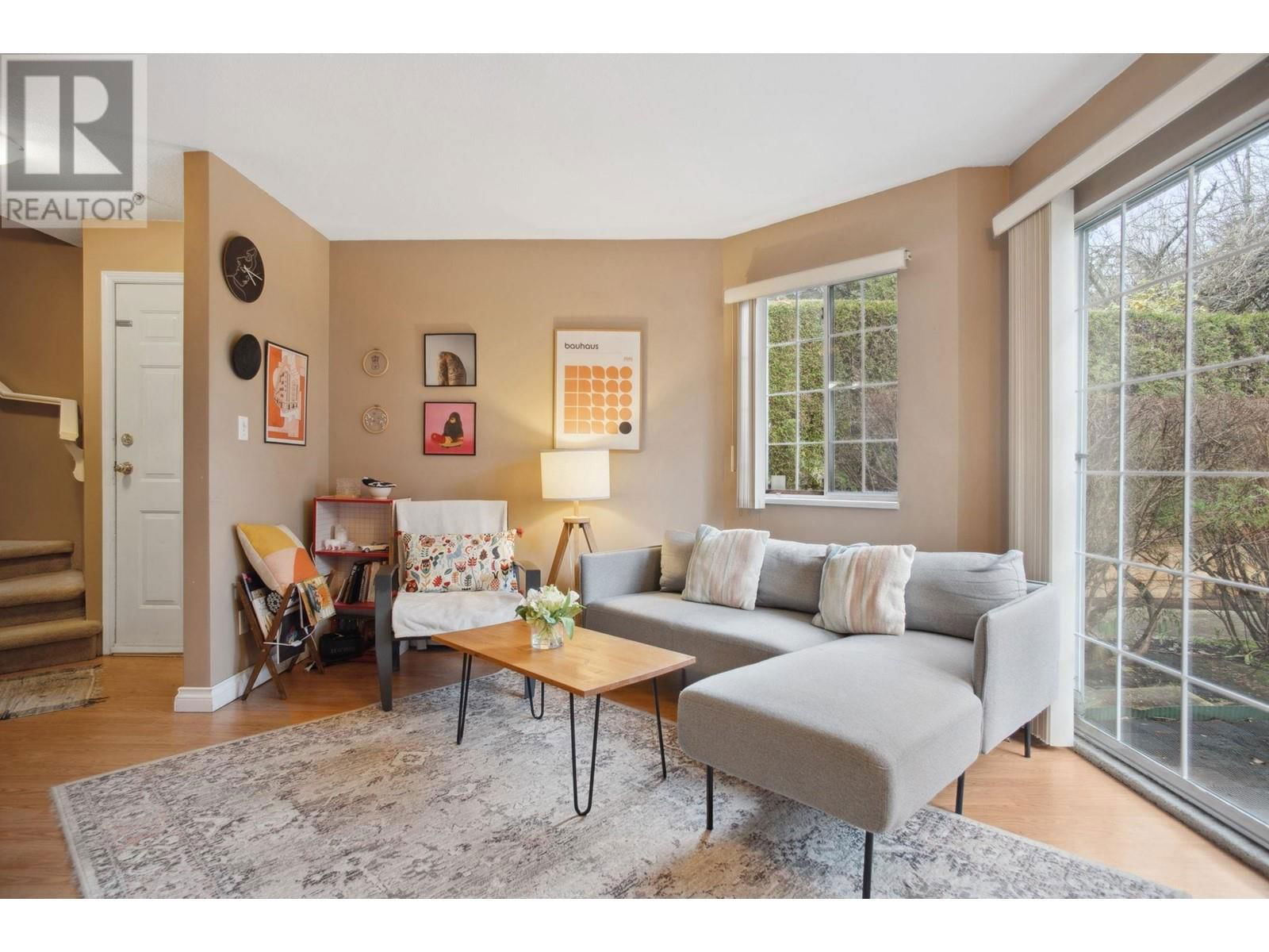3738 FRASER STREET Image 2