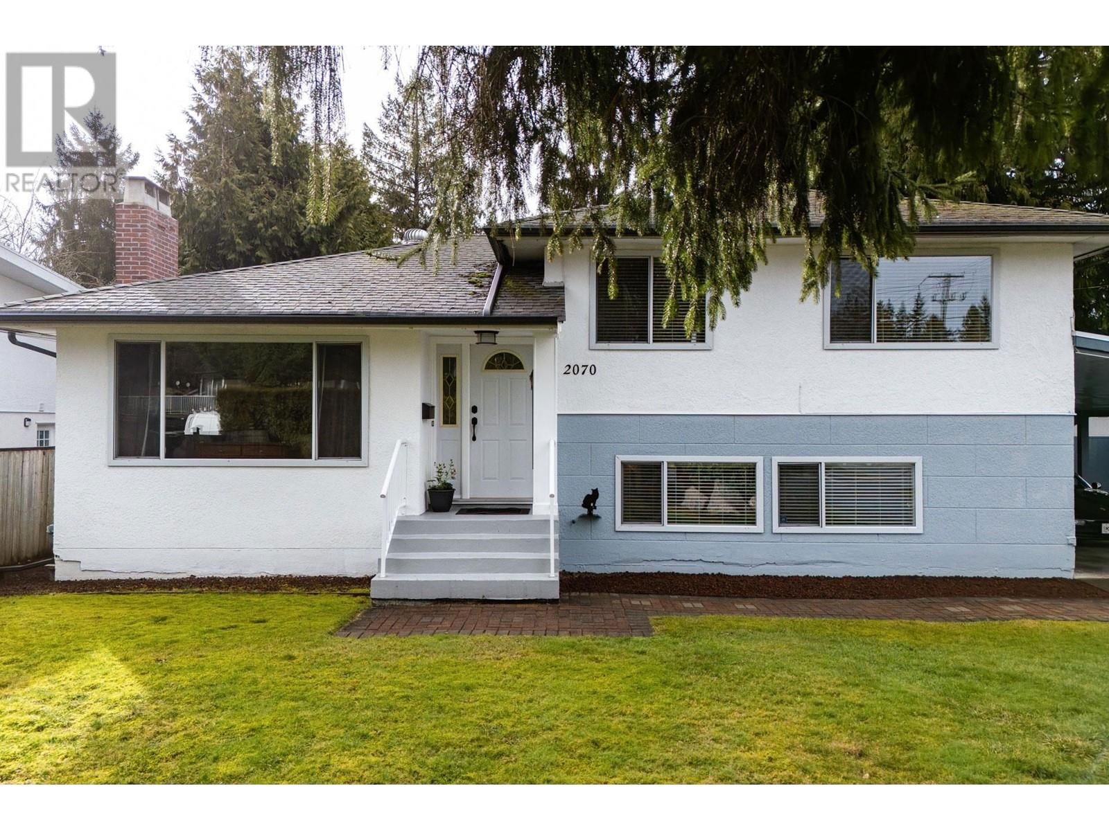 2070 LYONS COURT Image 2